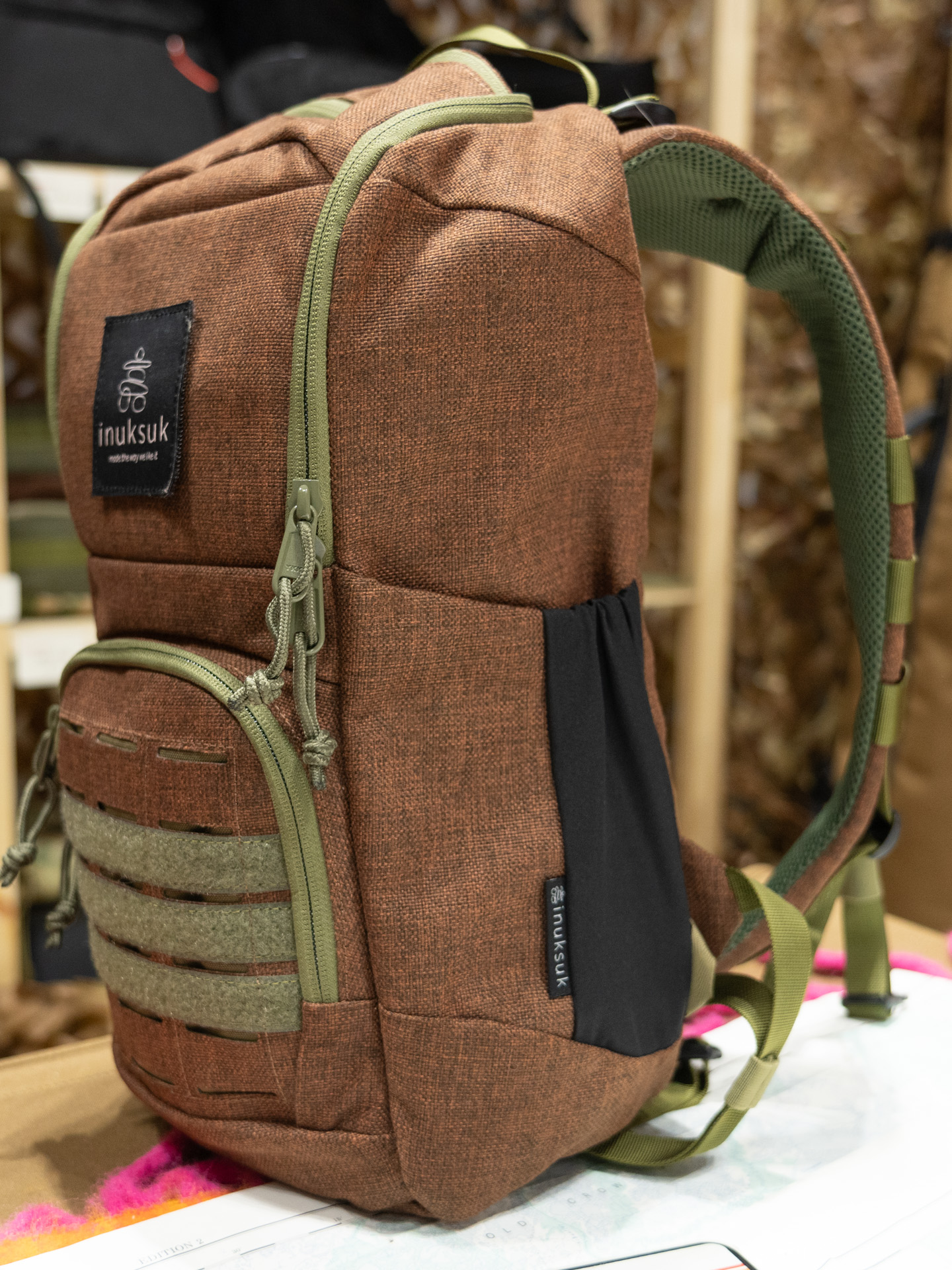 ロングレンズバックパック18L