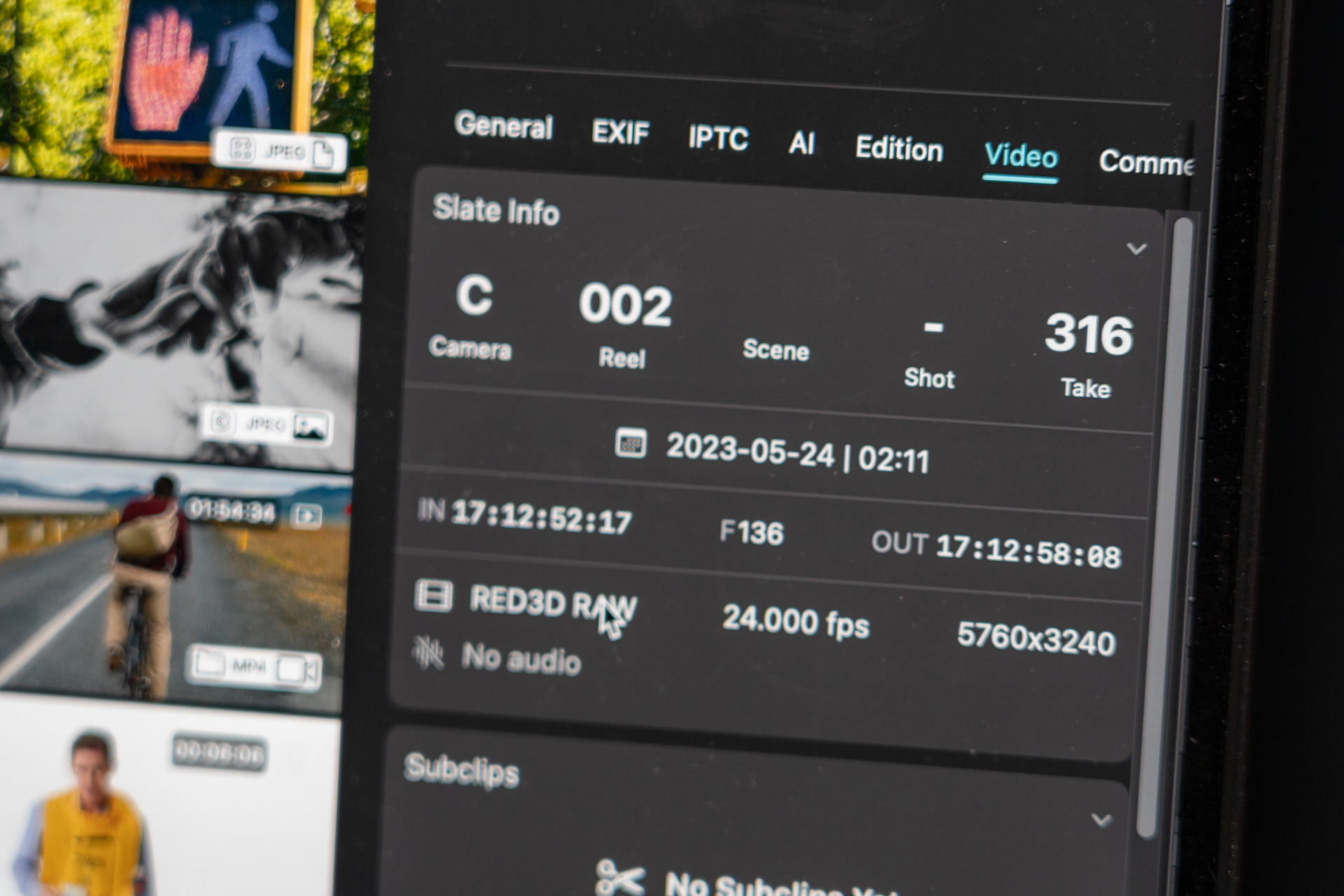 R3DのRAWを選んでいるところ