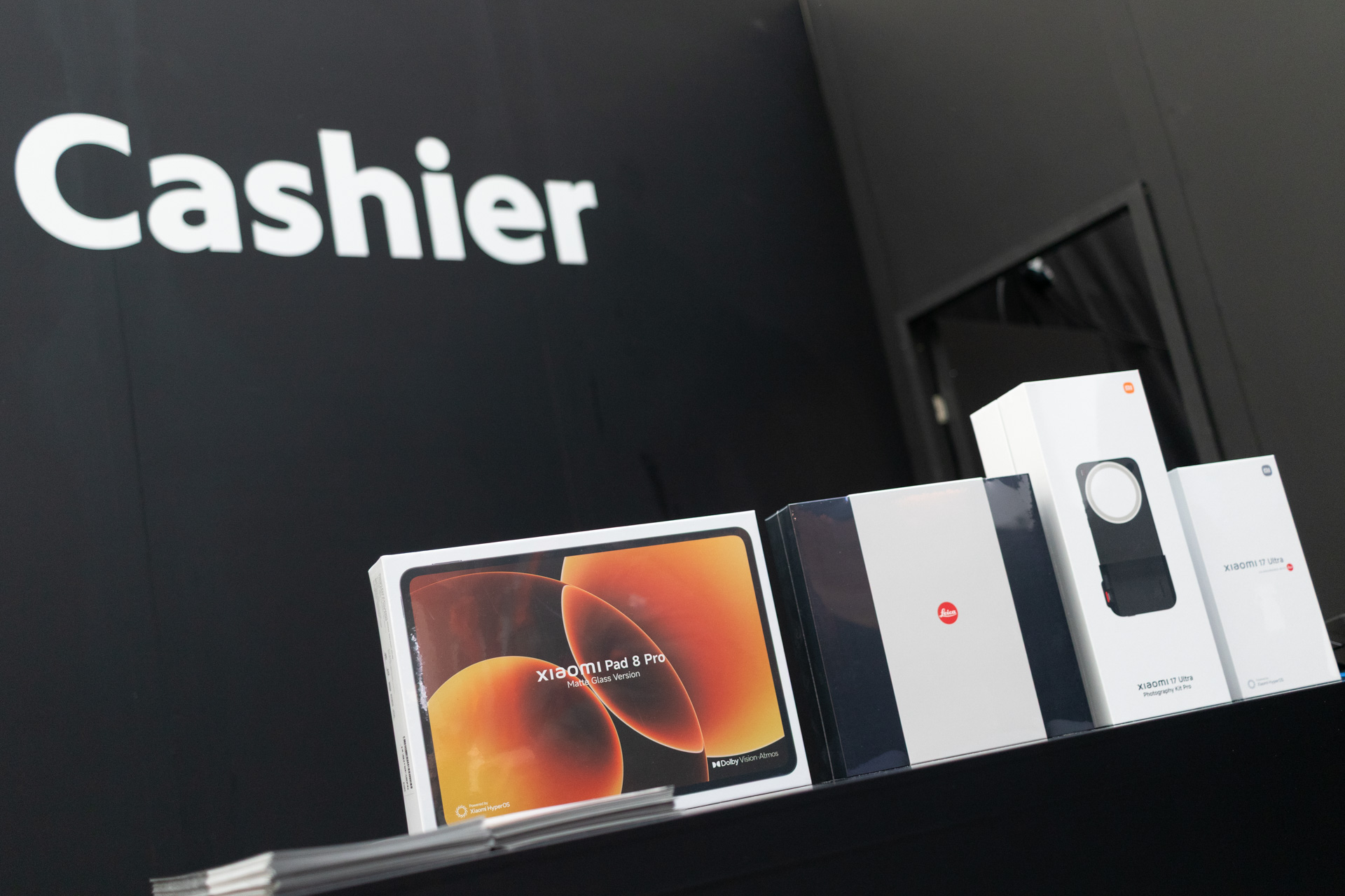 会場内の購入カウンター。もちろんLeitzphoneも持ち帰れる