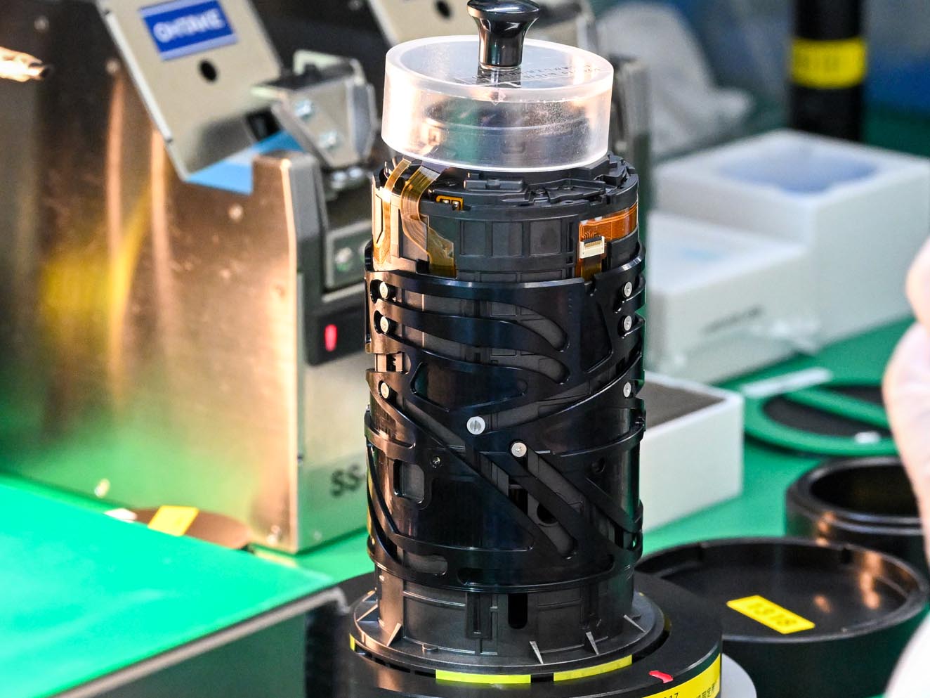 「NIKKOR Z 24-70mm f/2.8 S II」のカム筒（栃木ニコンで撮影）