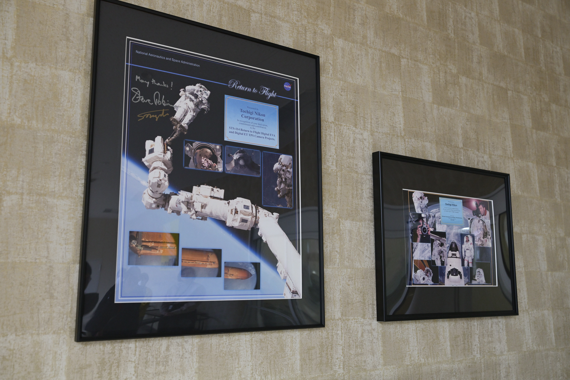 NASAからの感謝状も飾られていた