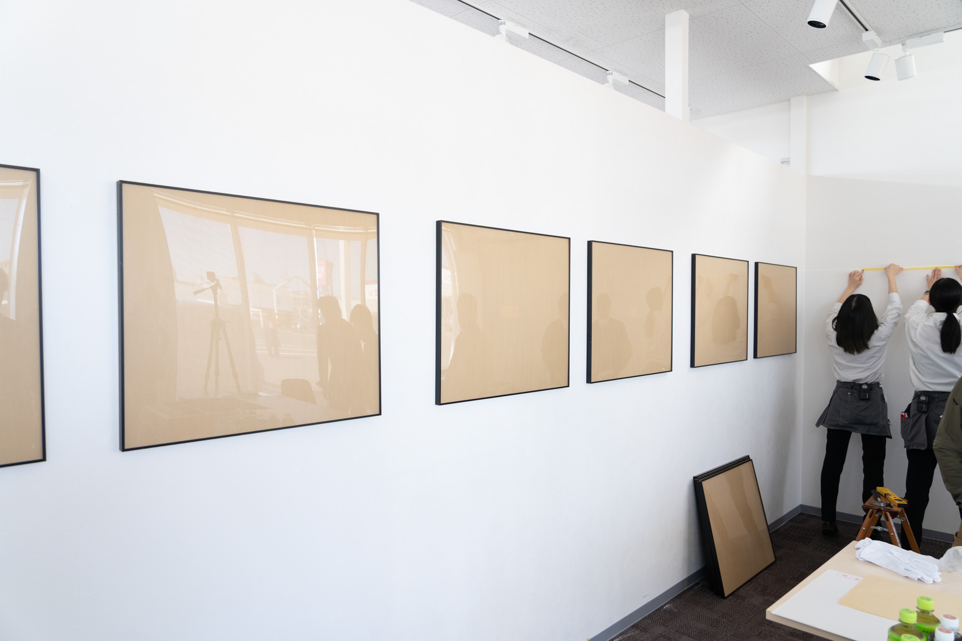 額を仮置きしていき、ズレがないかなどを確認する