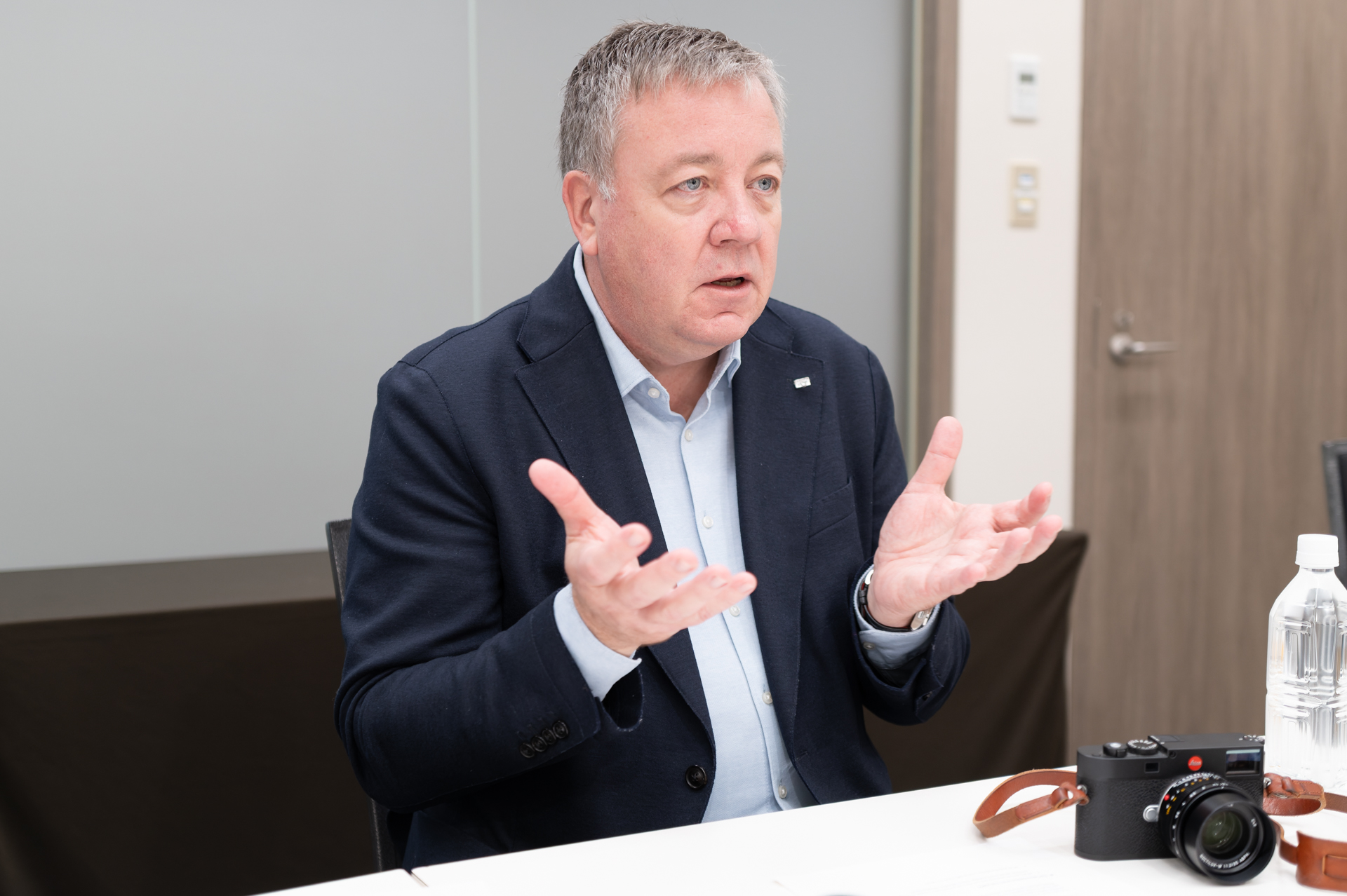 勤続40年以上のダニエル氏ならではの視点から、ライカの「変化と継承」についても聞いた