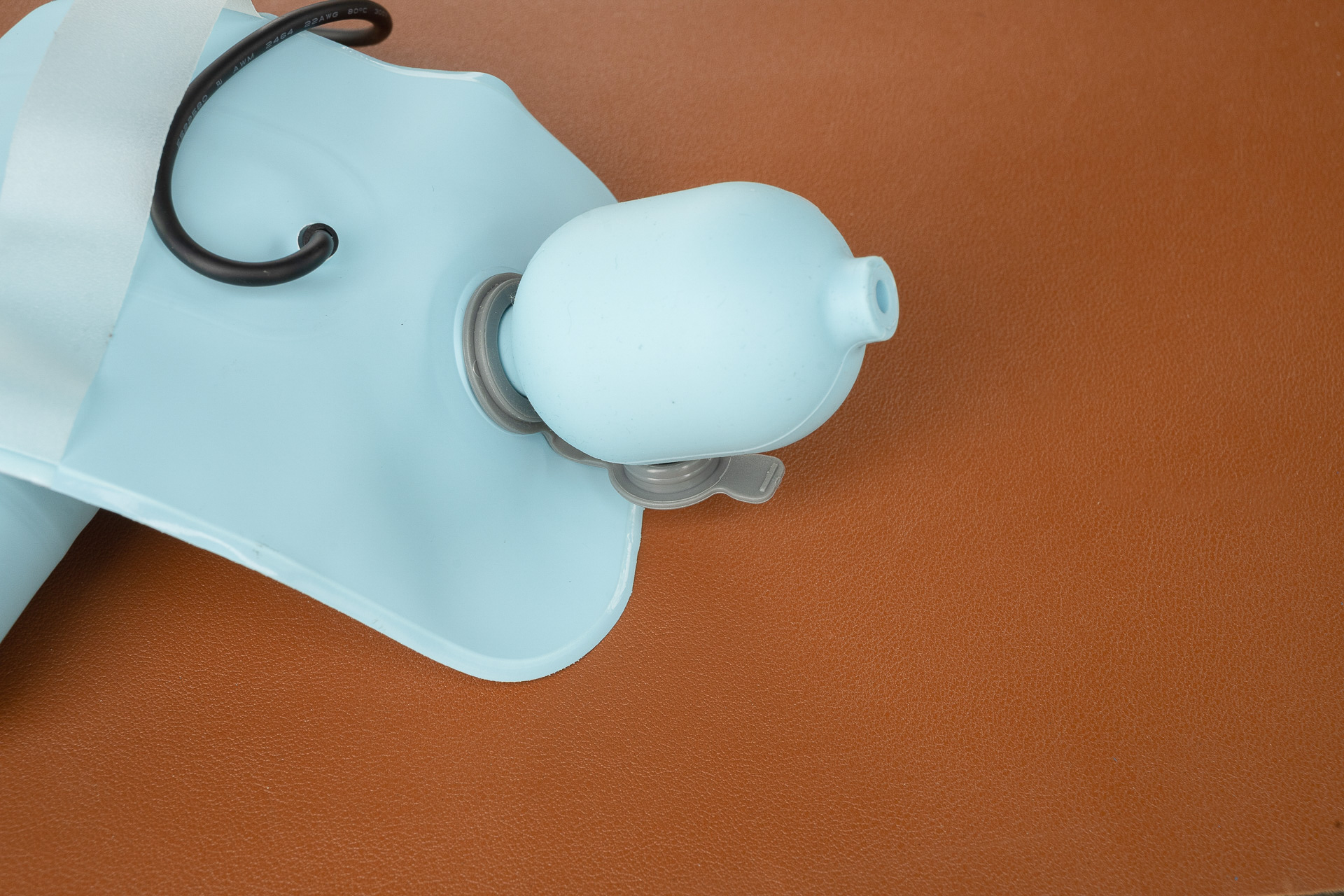 付属の手動ポンプですぐに膨らむ