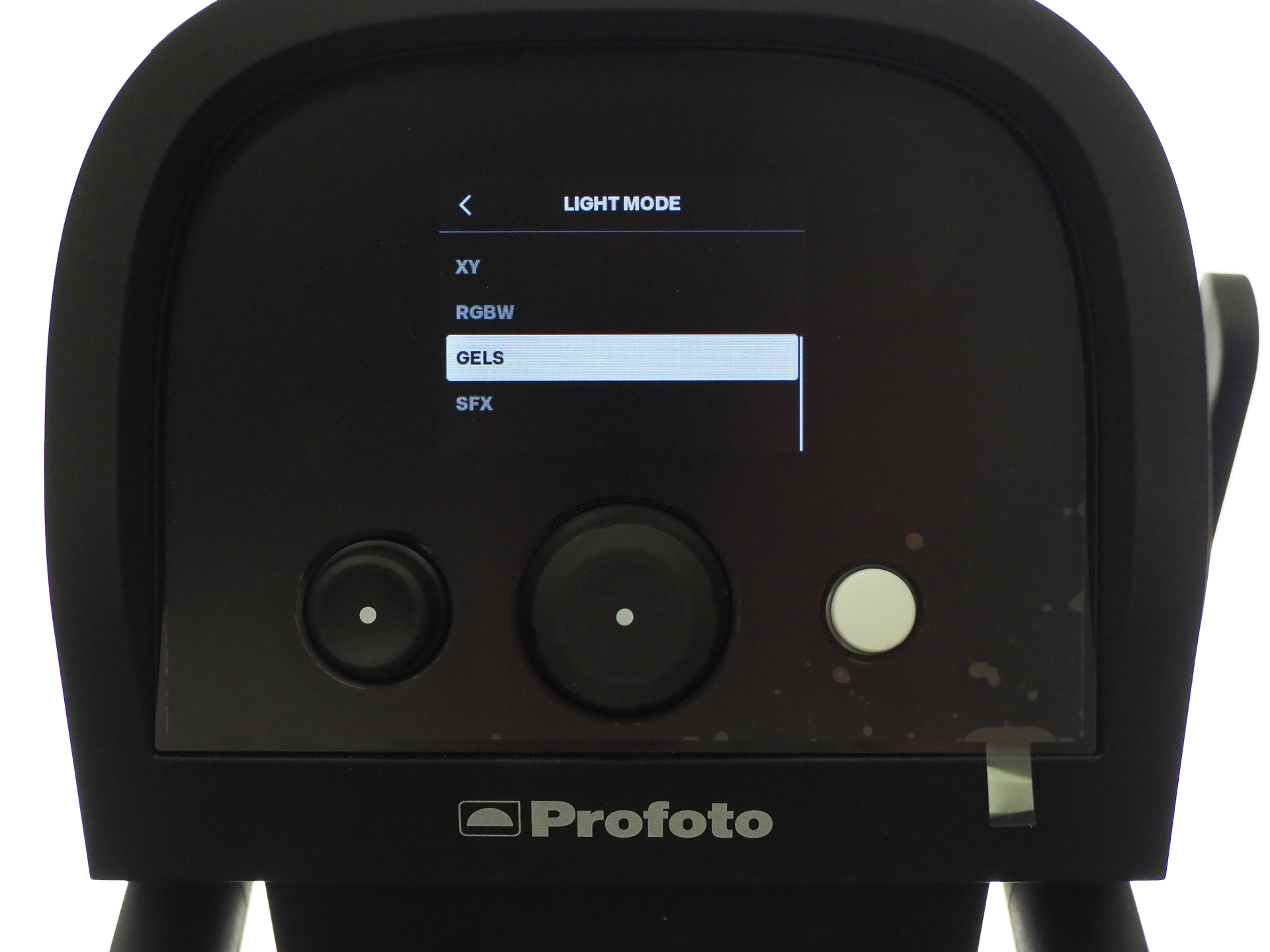 ライトモードに「GELS」も搭載。シェーピングツールを使わずに様々なカラーの光を照射できる（L600C）