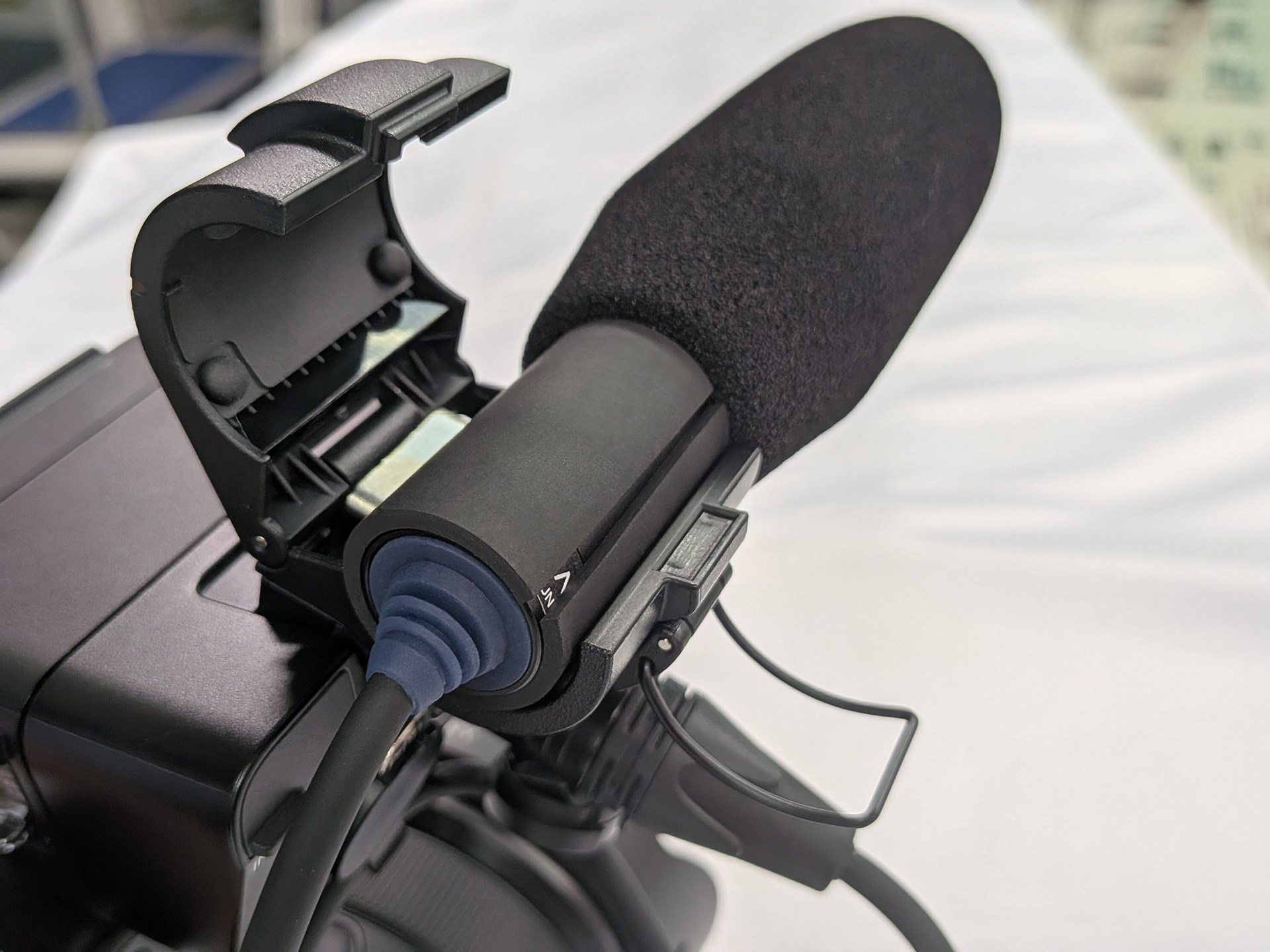 マイクスペーサーの装着イメージ