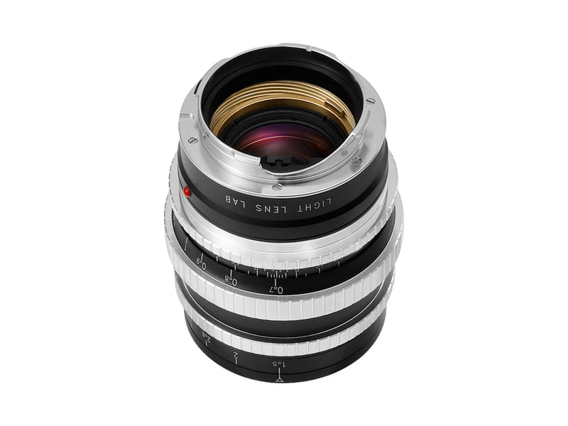Angenieuxの銘玉を復刻した「M 50mm f/1.5 Z21」にマットブラックが