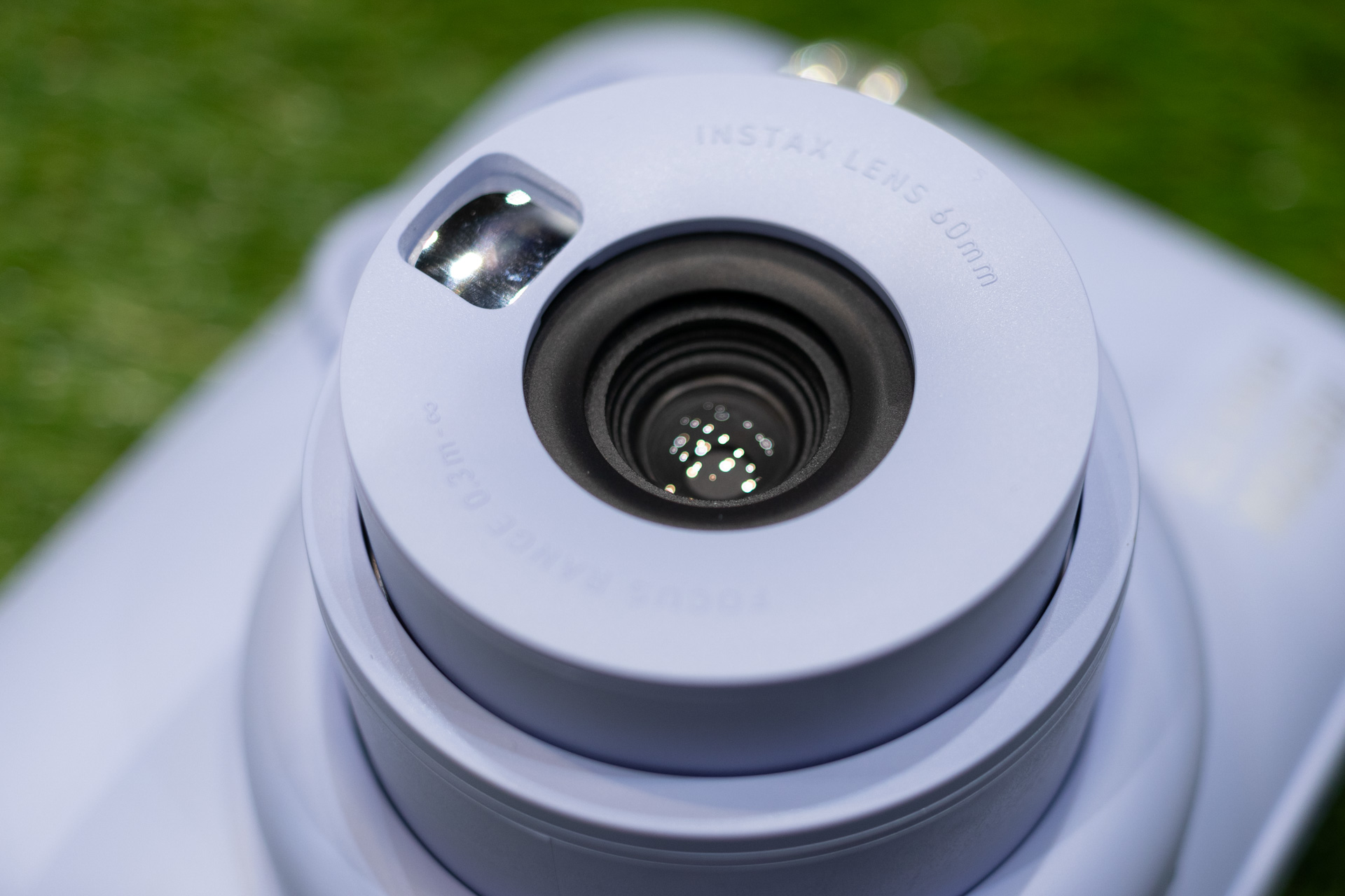 自撮り用のミラーも装備