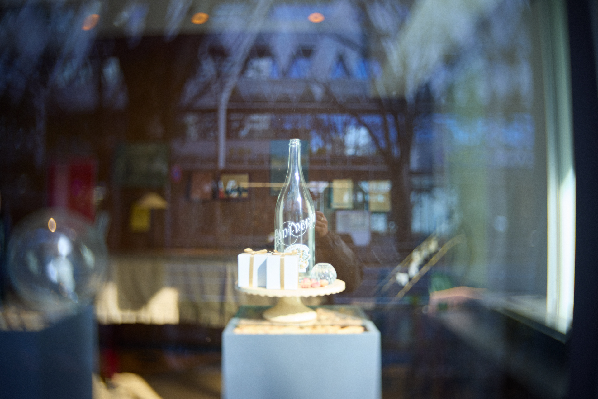 EOS R5／Joseph Petzval 27 f/1.7 Focus-coupled Bokeh Control Art Lens／27mm／絞り優先AE（1/2,500秒、F1.7、±0）／ISO 100