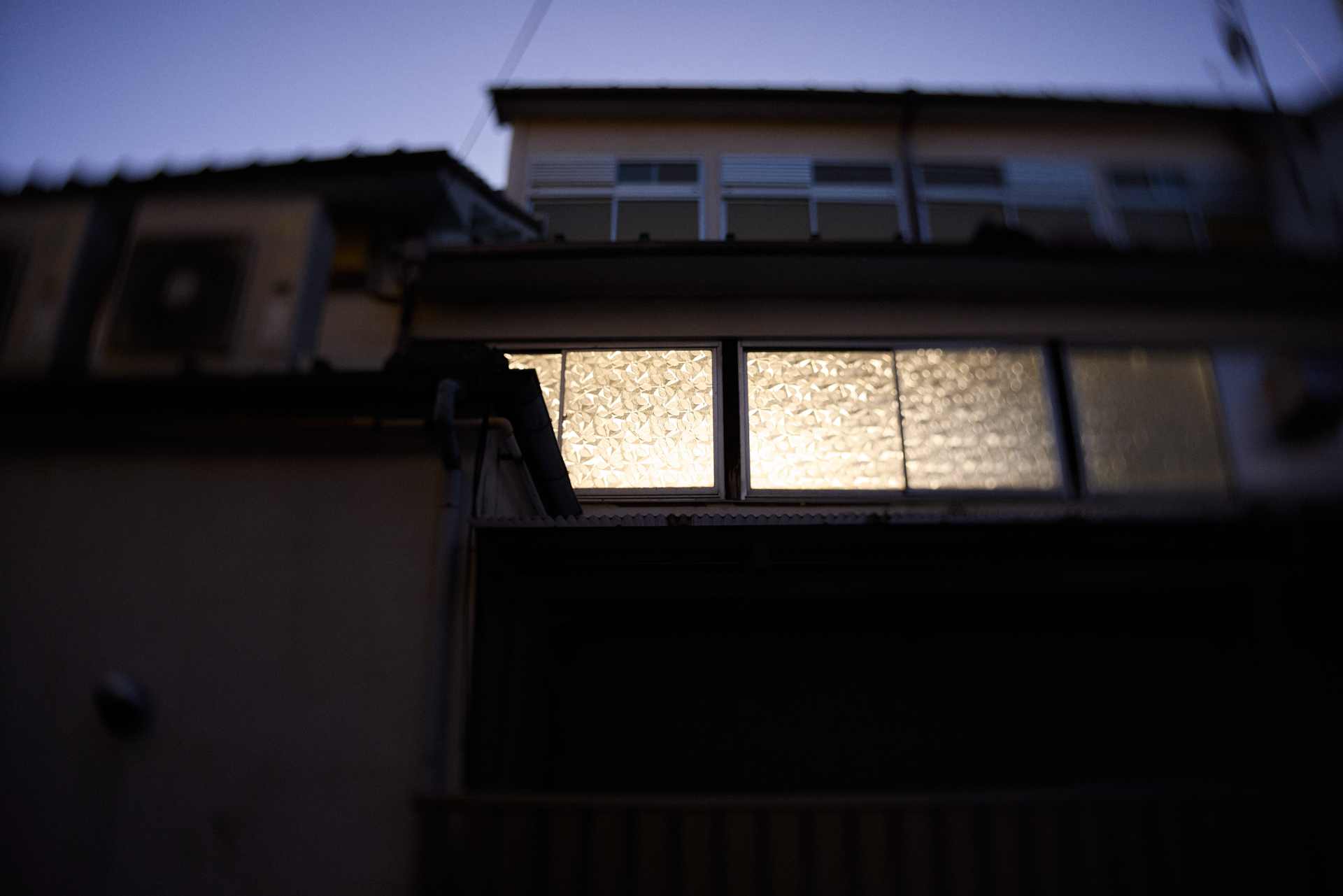 EOS R5／Joseph Petzval 27 f/1.7 Focus-coupled Bokeh Control Art Lens／27mm／絞り優先AE（1/3,200秒、F1.7、−2）／ISO 100