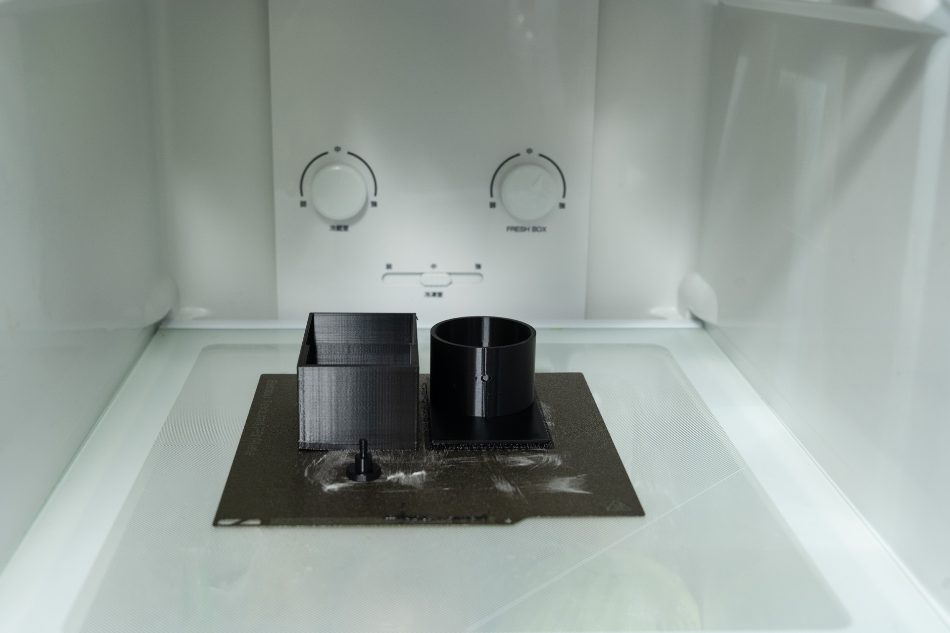 ビルドプレートごと冷蔵庫で冷やす