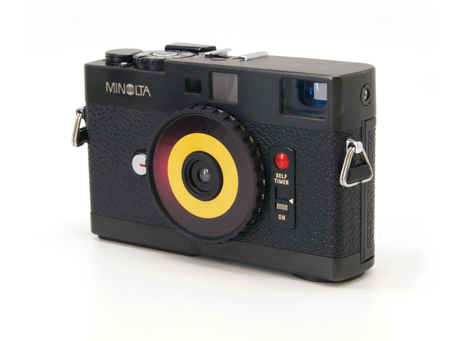 装着イメージ（サポート外。マウントアダプターを介してミノルタCLEに装着）