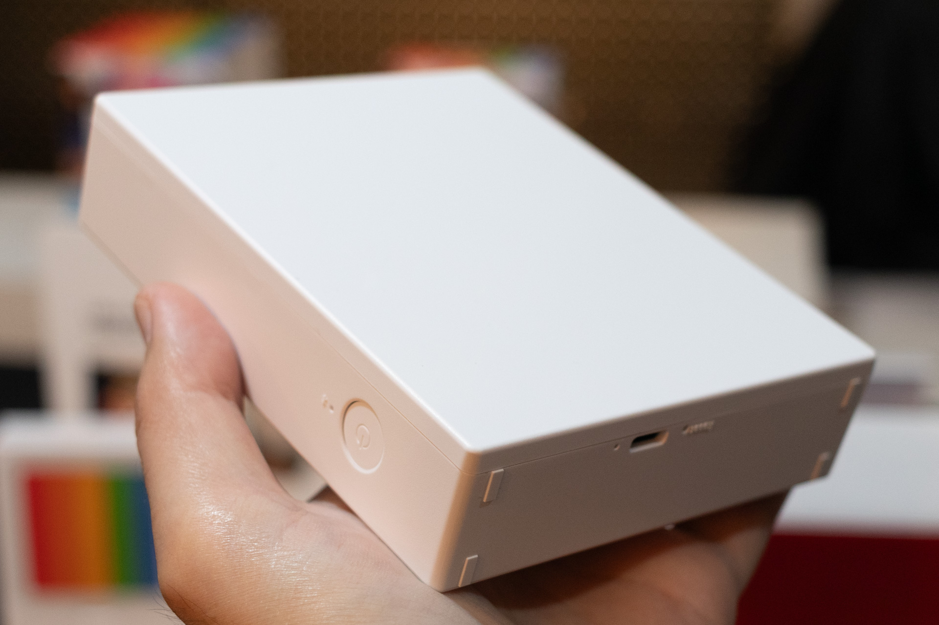 USB Type-Cで充電する