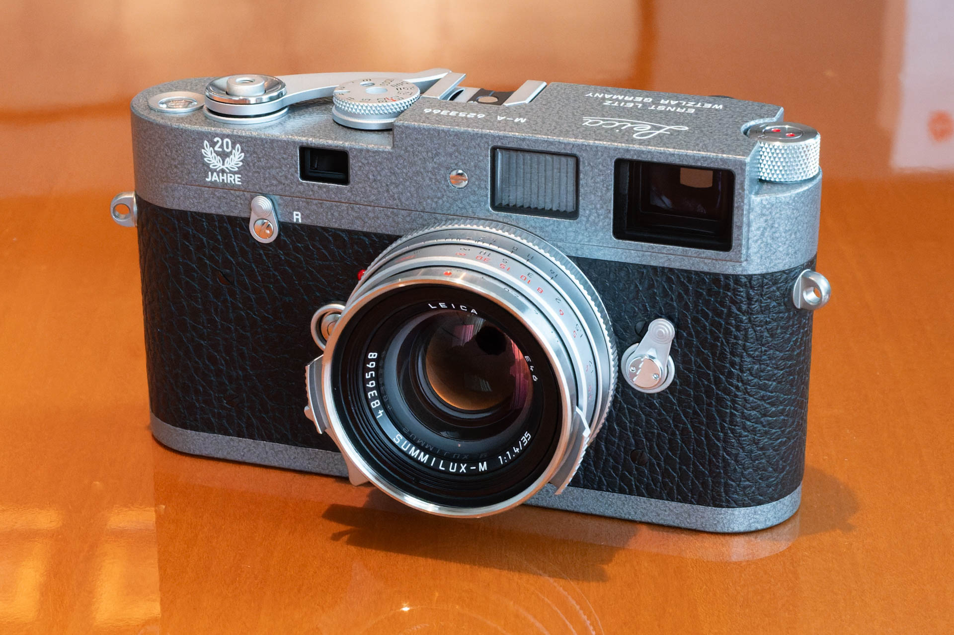 ライカM-A ハンマートーン “Leica Store Ginza 20th Anniversary”　※レンズは別売