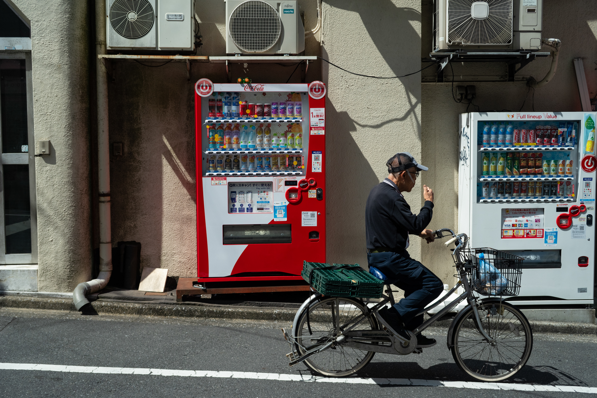 今回はこのレンズでたくさんの写真を撮りました。と、いうか本レンズをつけているとレンズ交換しなくていいんじゃね、くらいの取り回しの良さで、そうです、2倍くらいのズーム比で私は十分にやっていけたのでした。<br><span class="fnt-85">ペンタックス K-1 Mark II／smc PENTAX-F 35-70mm F3.5-4.5／50mm／マニュアル露出（1/1,000秒、F9、－0.7EV）／ISO 400</span>