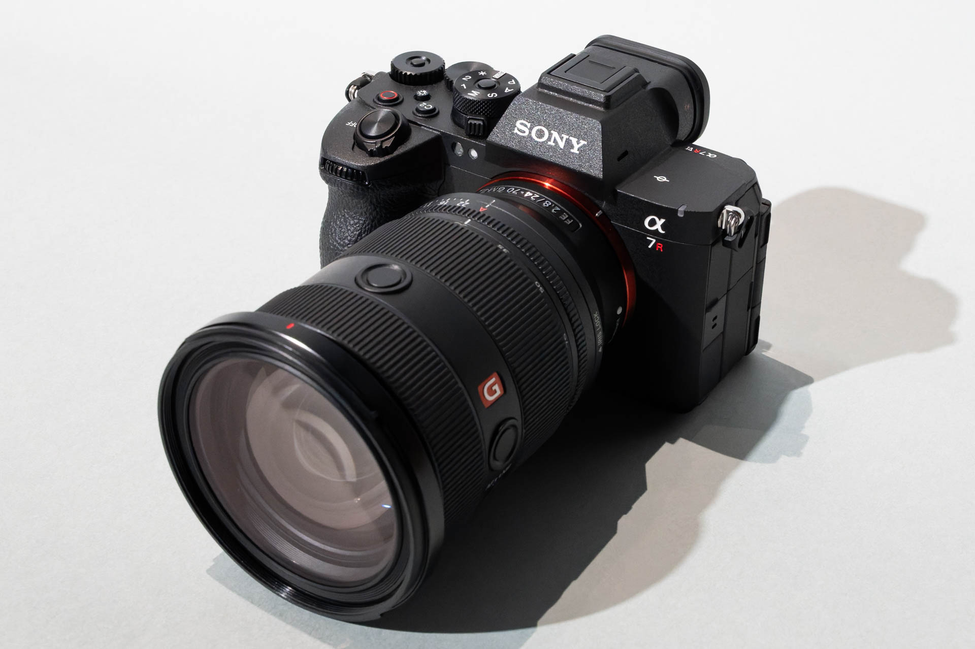 α7R VI。装着レンズはFE 24-70mm F2.8 GM II
