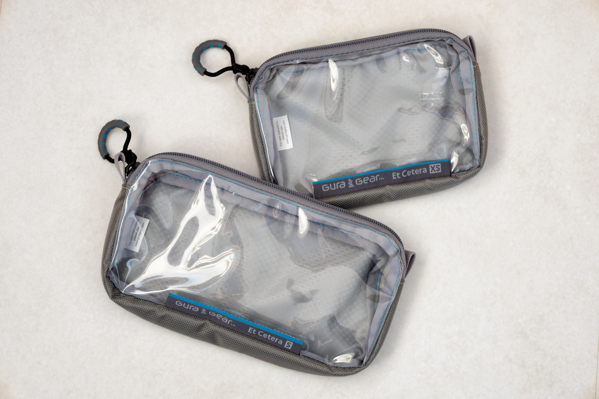 別売のアクセサリーポーチ「Et Cetera Case」
