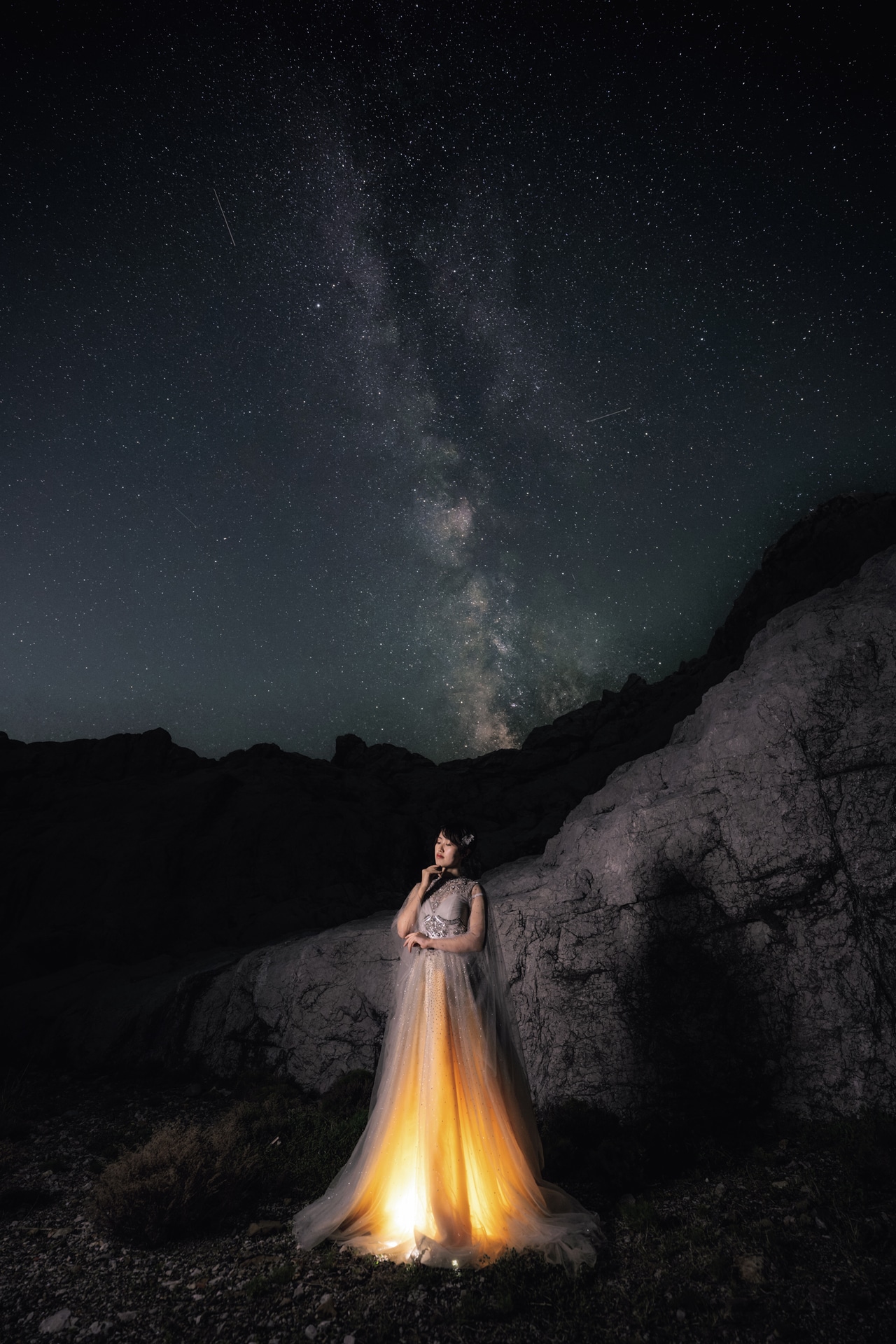 <span class="fnt-85">ニコン Z7II／NIKKOR Z 14-24mm f/2.8 S／14mm／マニュアル露出（F3.5、10秒）／ISO 3200／WB：晴天<br>※この写真はDxO PureRAW 6でノイズ除去後に現像ソフトを使用して仕上げています</span>