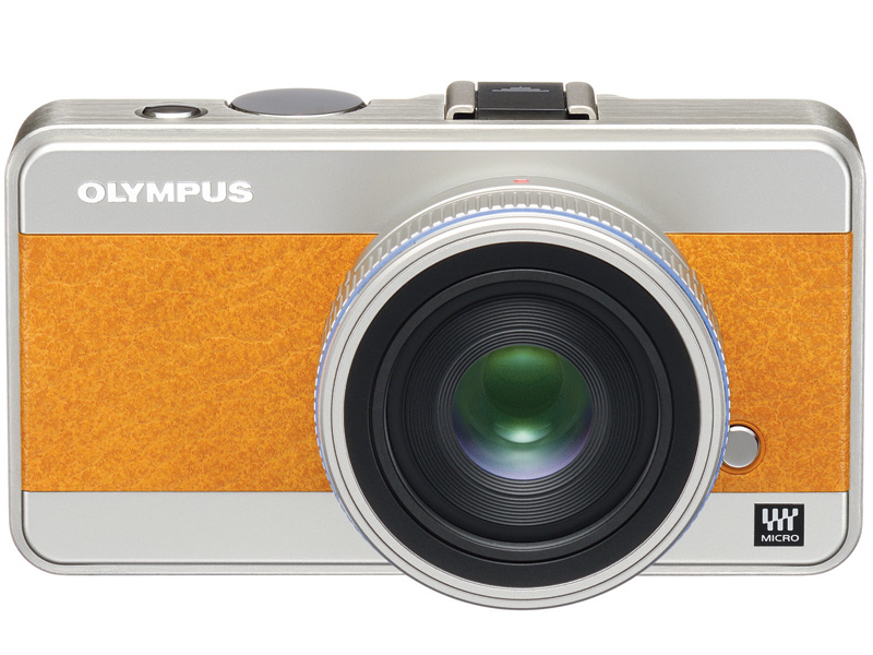 <b>フォトキナ2008に合わせてオリンパスが開発発表したマイクロフォーサーズ機</b>