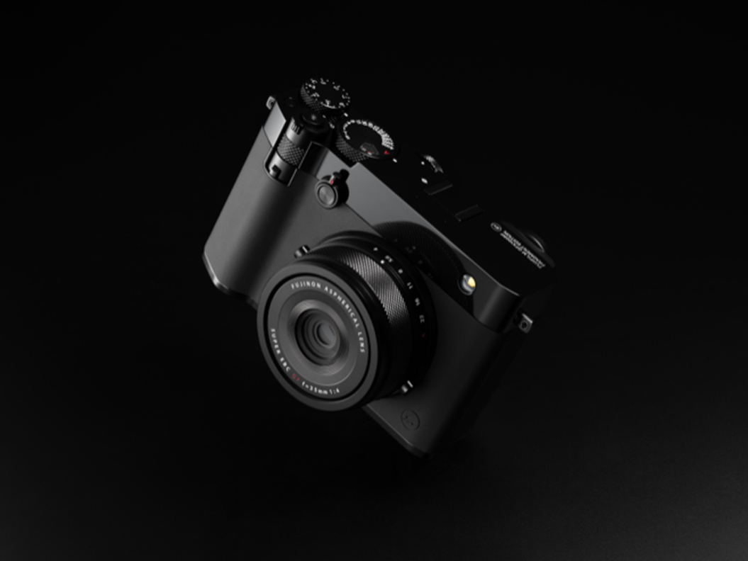 GFX100RF FRAGMENT EDITION