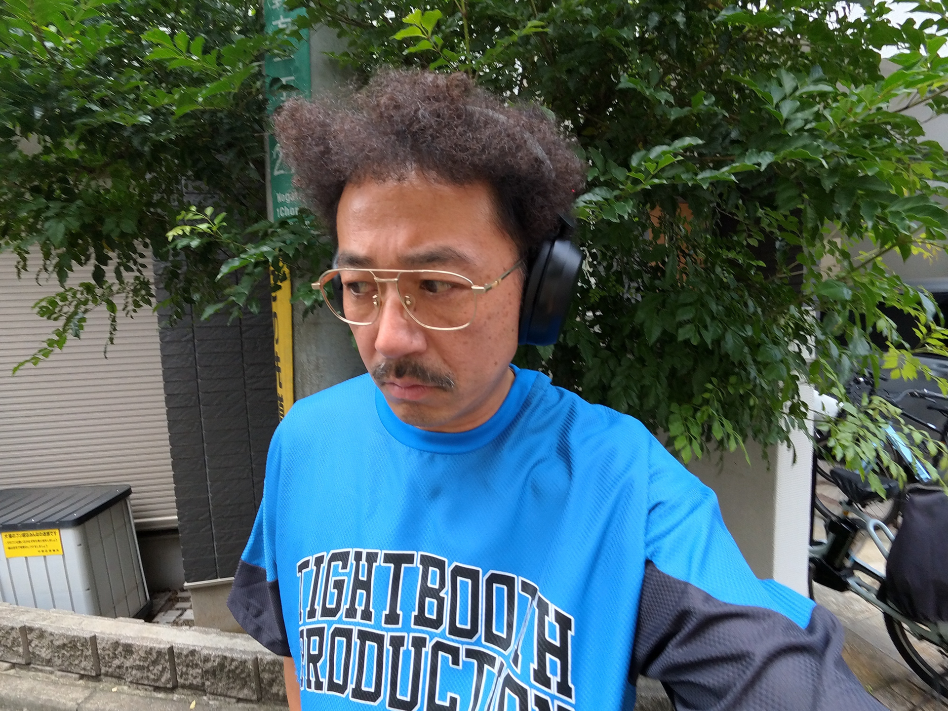 セルフィーの元データ。ちょっとやつれている