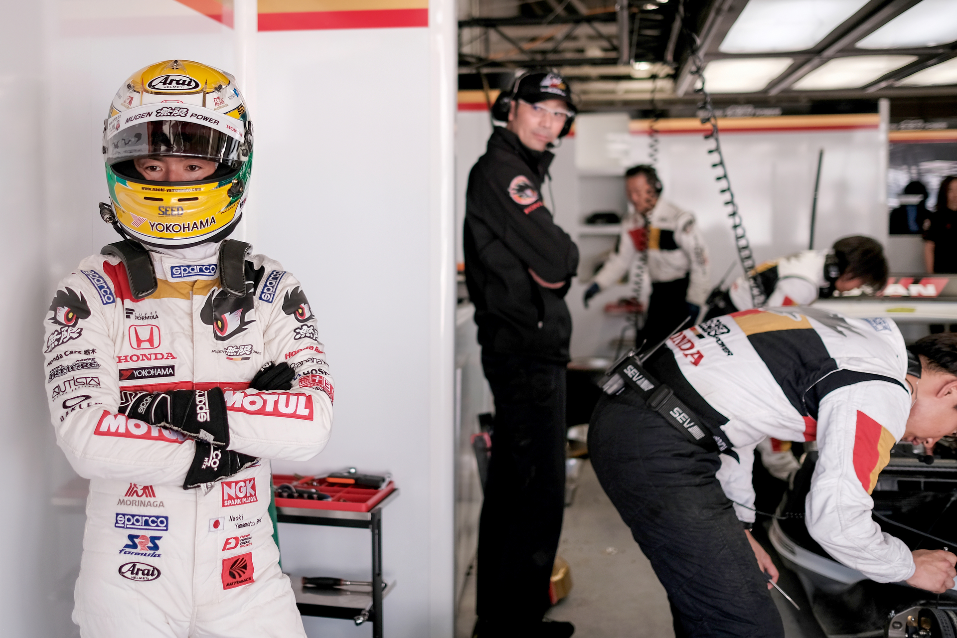 2018年 SUPER GT　山本尚貴選手<br><span class="fnt-85">富士フイルム X-T2／XF23mmF1.4 R／23mm／絞り優先AE（1/450秒、F1.4）／ISO 200</span>