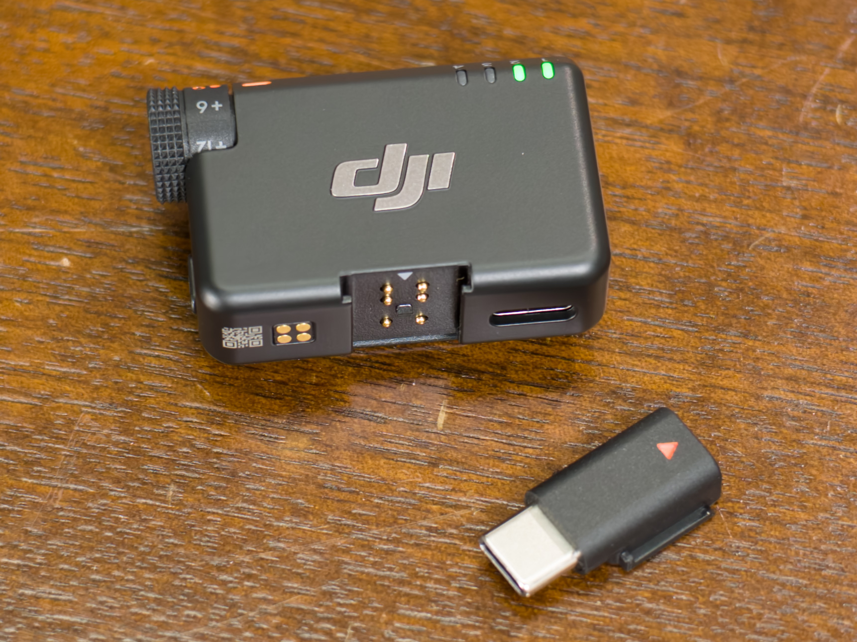 付属のUSB Type-C端子でスマホでも利用可能