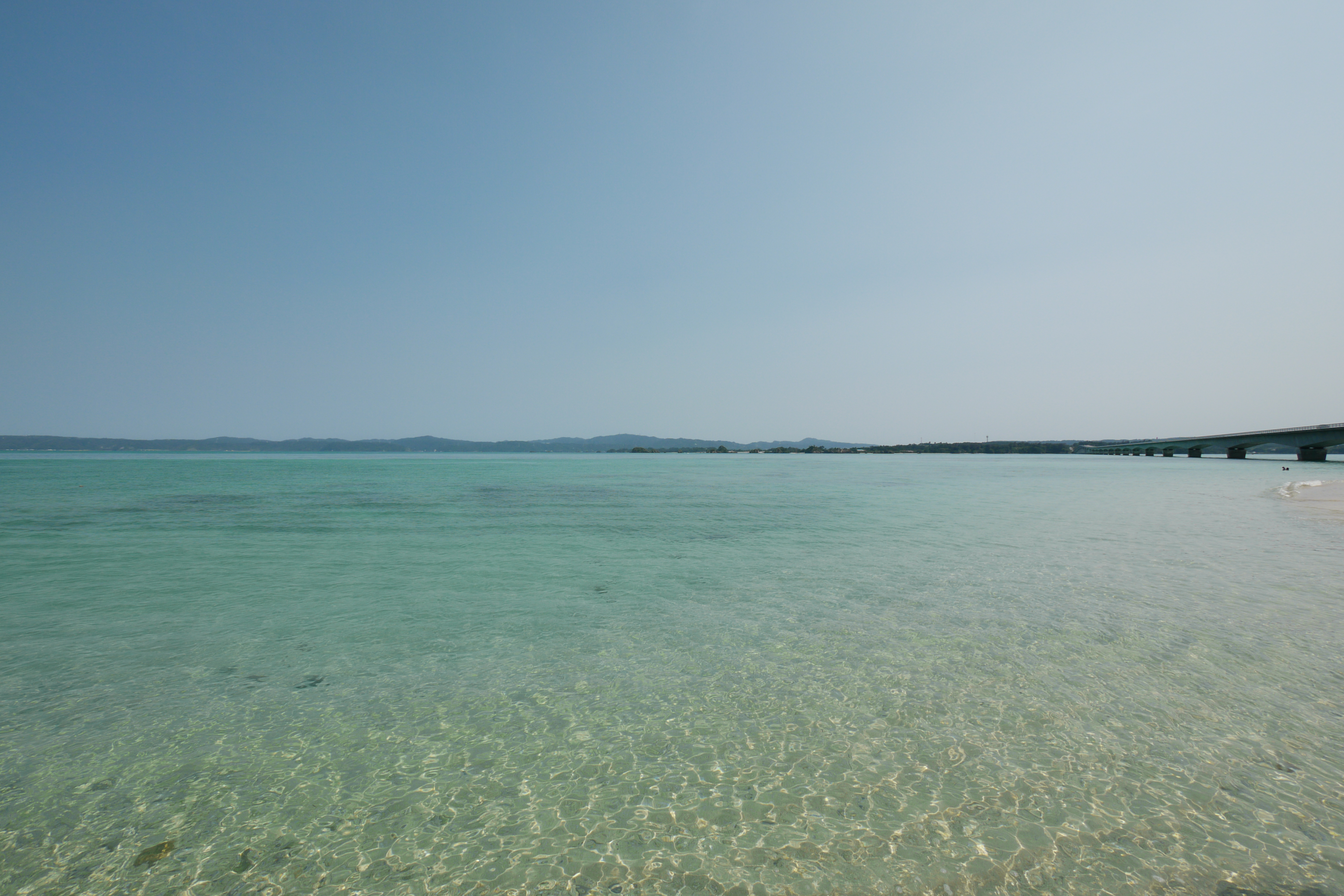 <b>DMC-GH1 / LUMIX G VARIO 7-14mm F4 ASPH. / 約5.1MB / 4,128×2,752 / 1/640秒 / F8 / +0.3EV / ISO100 / WB:晴天 / 7mm</b>