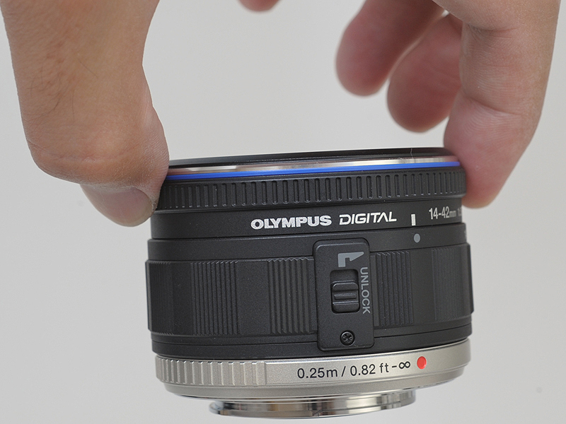 <b>沈胴時はコンパクトになる</b>