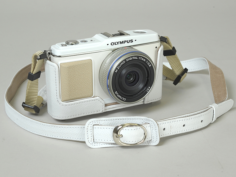 <b>E-P1に装着したところ</b>