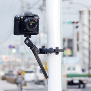 <b>ポールに固定したところ</b>