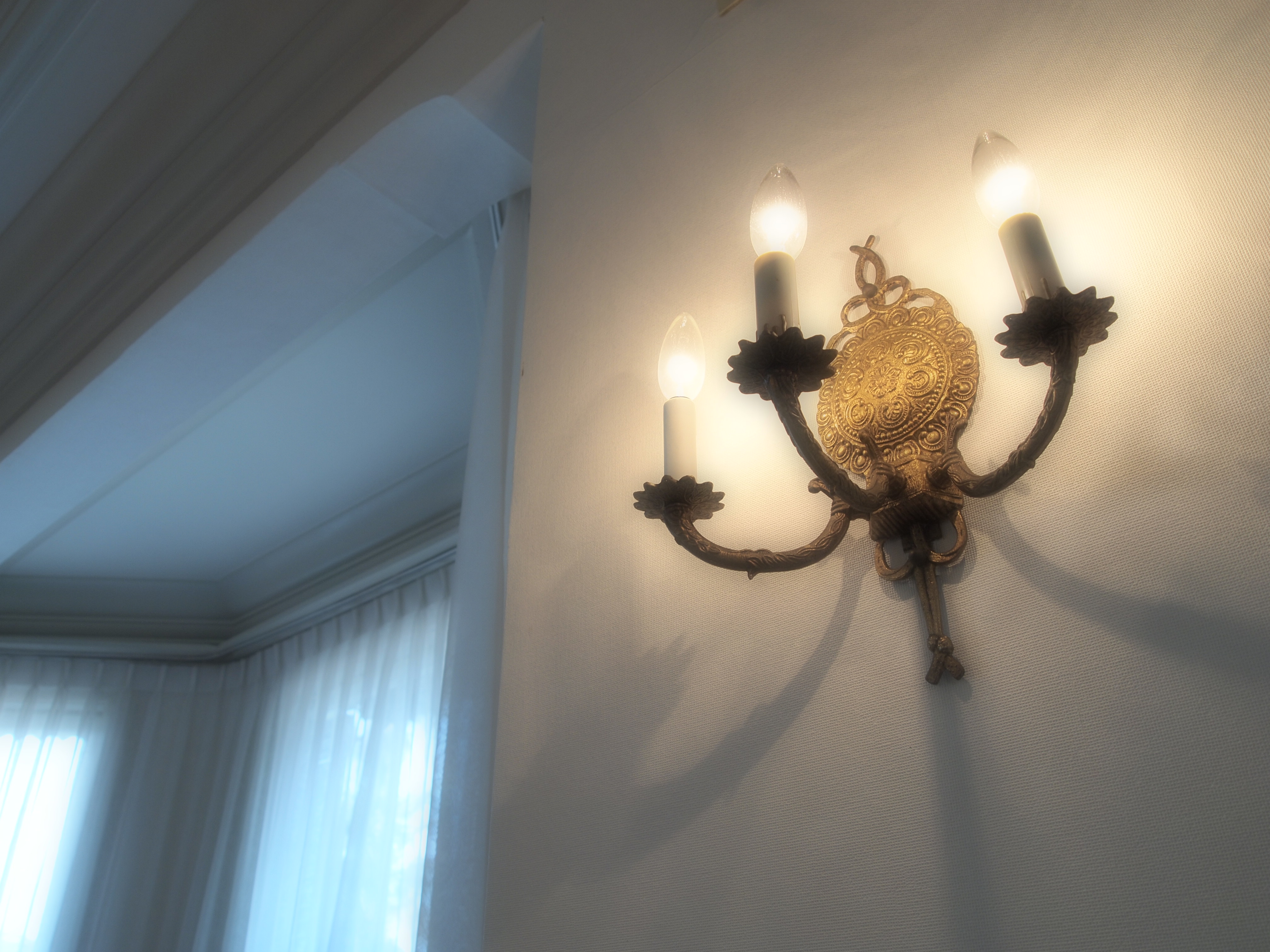 <b>ファンタジックフォーカス</b>