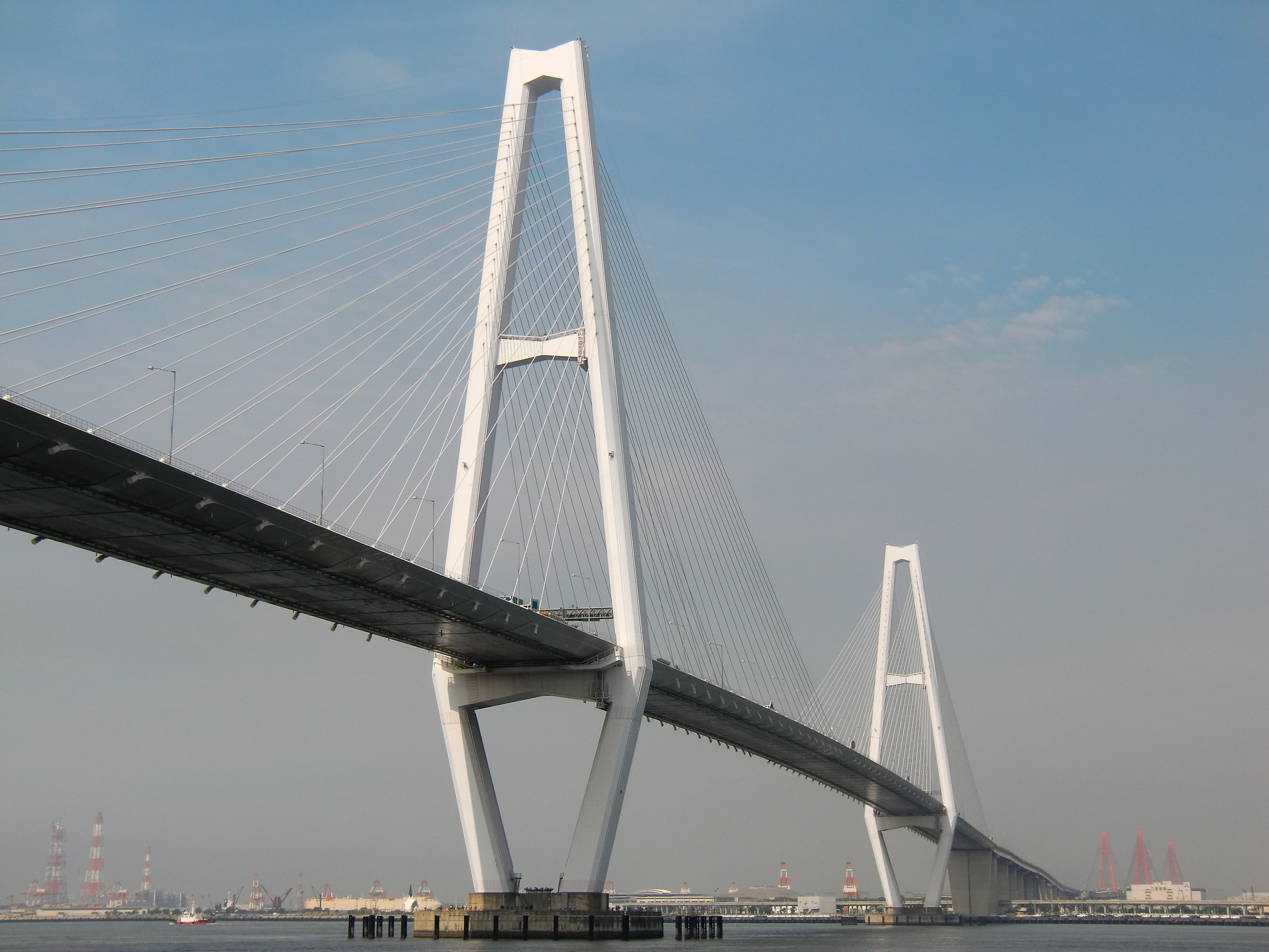 <b>風景メイクアップ：鮮やか+1。EX-H10 / 約4.7MB / 4,000×3,000 / 1/200秒 / F9.3 / 0EV / ISO64 / WB:オート / 8.4mm</b>