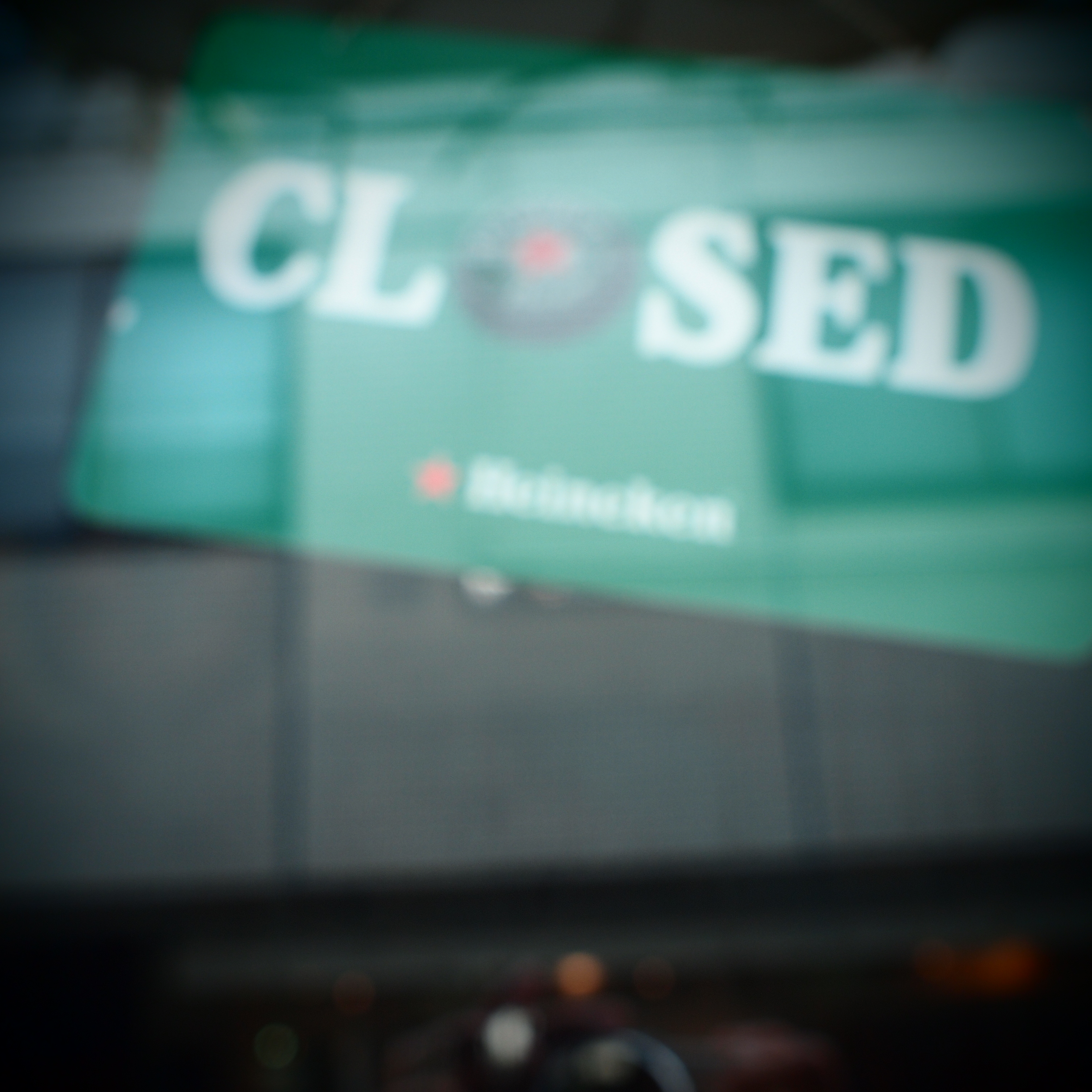 <b>アートフィルター：トイフォト / 仕上り設定：NATURAL<br>E-P1 / M.ZUIKO DIGITAL 17mm F2.8 / 3,024×3,024（6：6）/ 1/100秒 / F4.5 / +0.3EV / ISO200 / プログラム / WB:4,000K +2（R) +4（G) / 17mm</b>