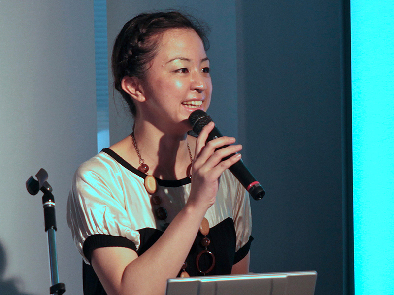 <b>同イメージング事業本部デザインセンター プロフェッショナルグループの加瀬賀子課長代理</b>