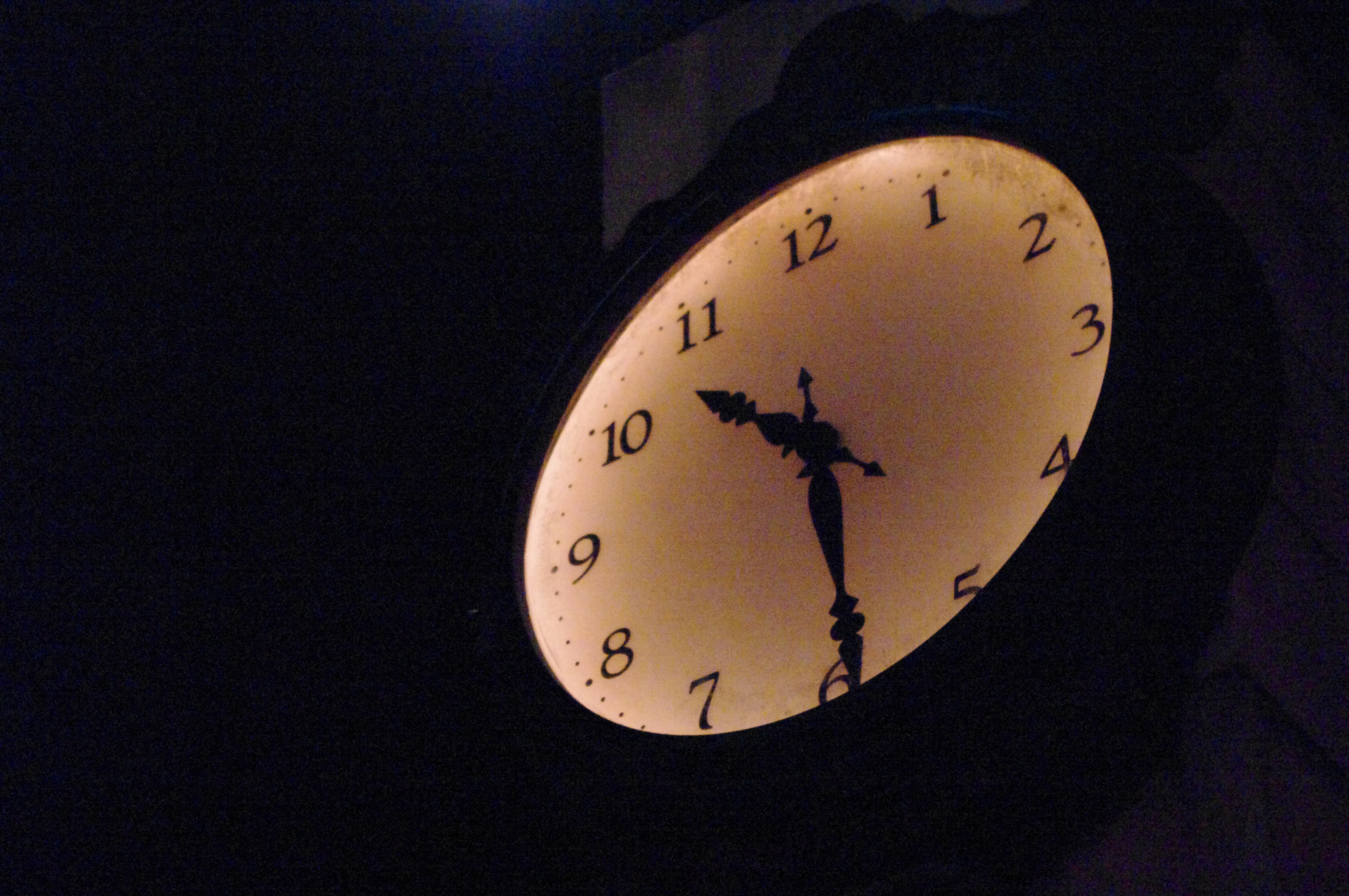 <b>ISO6400<br>K-7 / DA 18-55mm F3.5-5.6 AL WR / 約10.4MB / 4,672×3,104 / 1/50秒 / F5.6 / 0EV / WB:オート / 55mm</b>