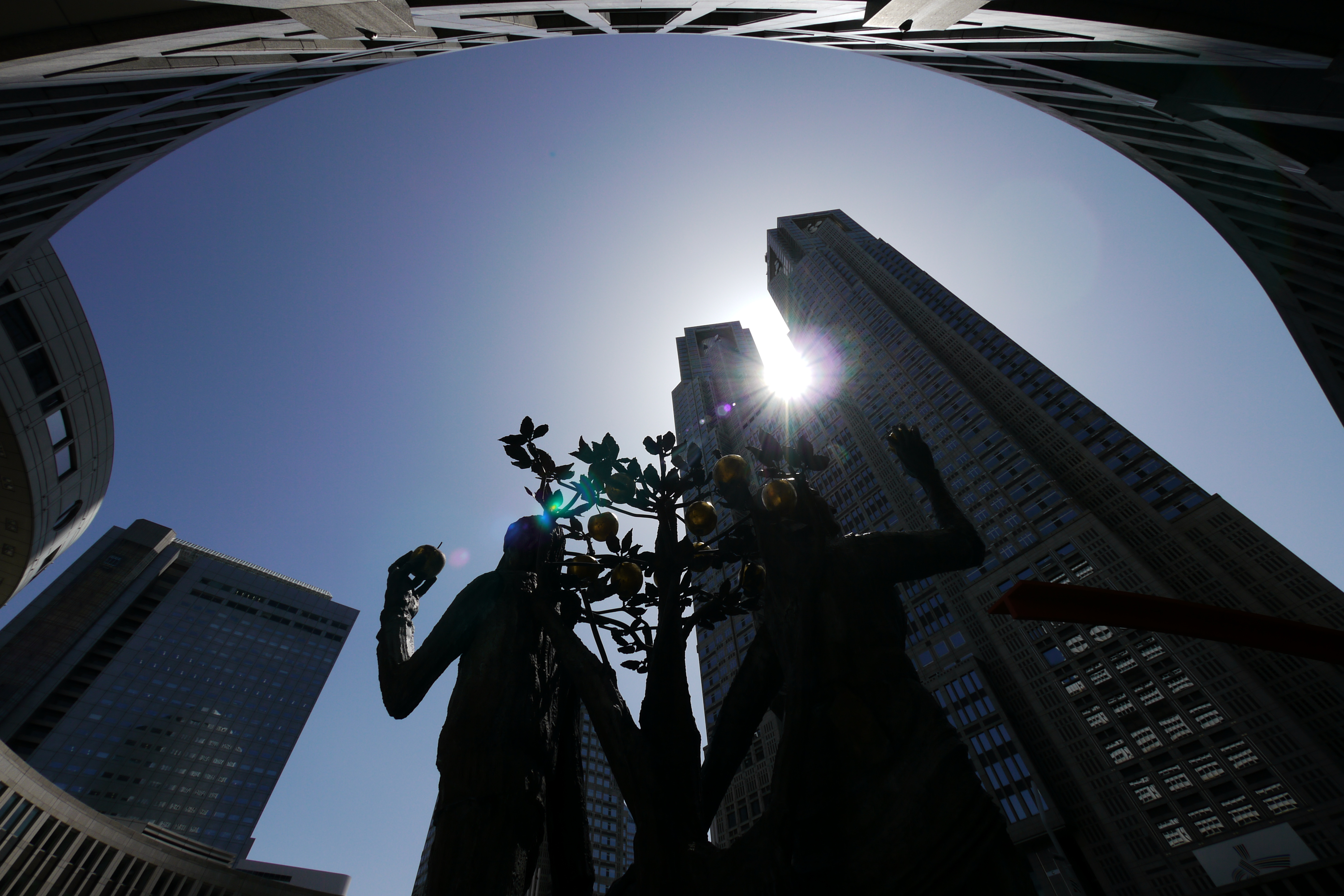 <b>DMC-GH1 / LUMIX G VARIO 7-14mm F4 ASPH. / 4,128×2,752 / 1/640秒 / F8 / -1EV / ISO100 / 絞り優先AE / WB:オート / 7mm / フィルムモード：ダイナミック</b>