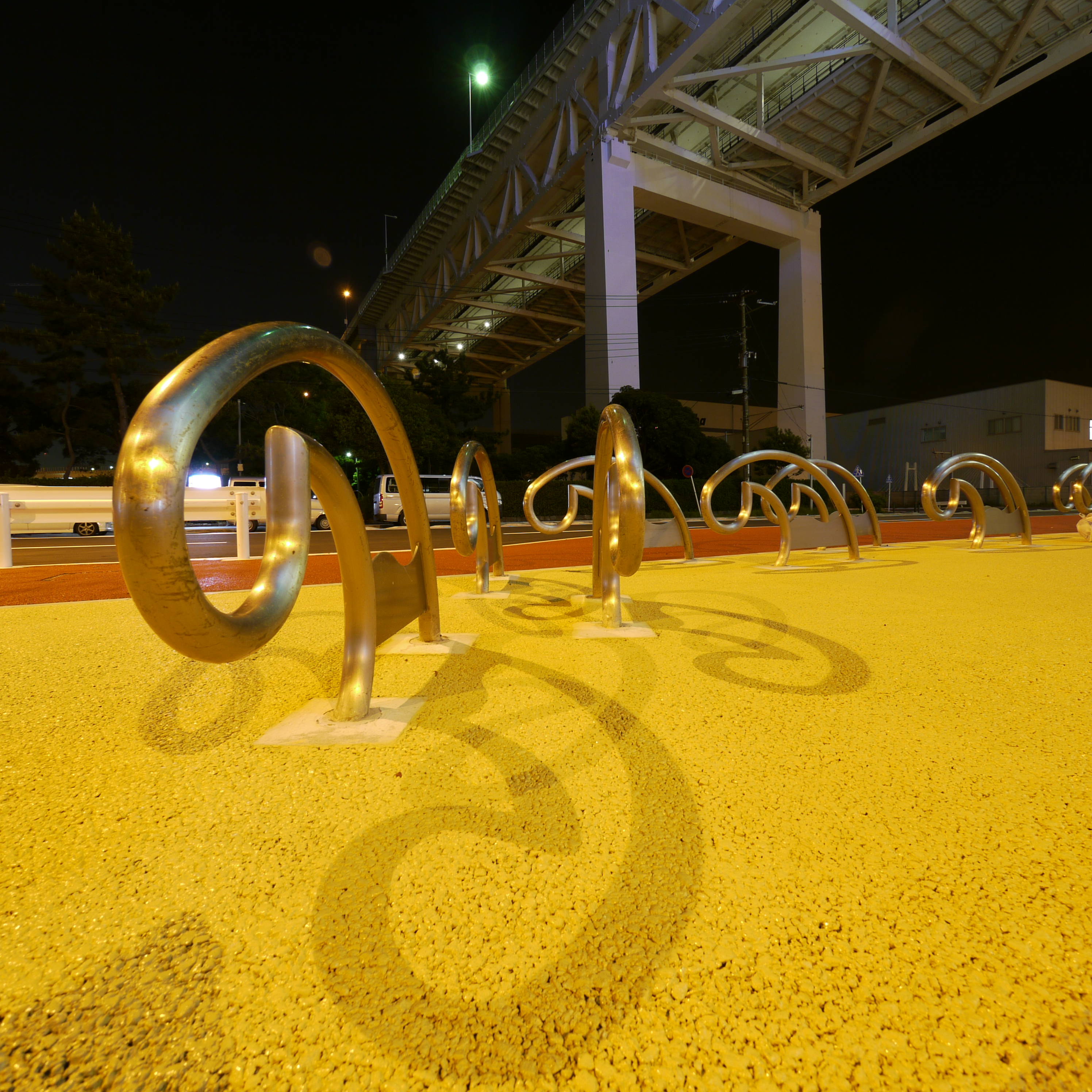 <b>DMC-GH1 / LUMIX G VARIO 7-14mm F4 ASPH. / 2,992×2,992 / 4秒 / F6.3 / +0.7EV / ISO100 / 絞り優先AE / WB:オート / 7mm / フィルムモード：スタンダード</b>