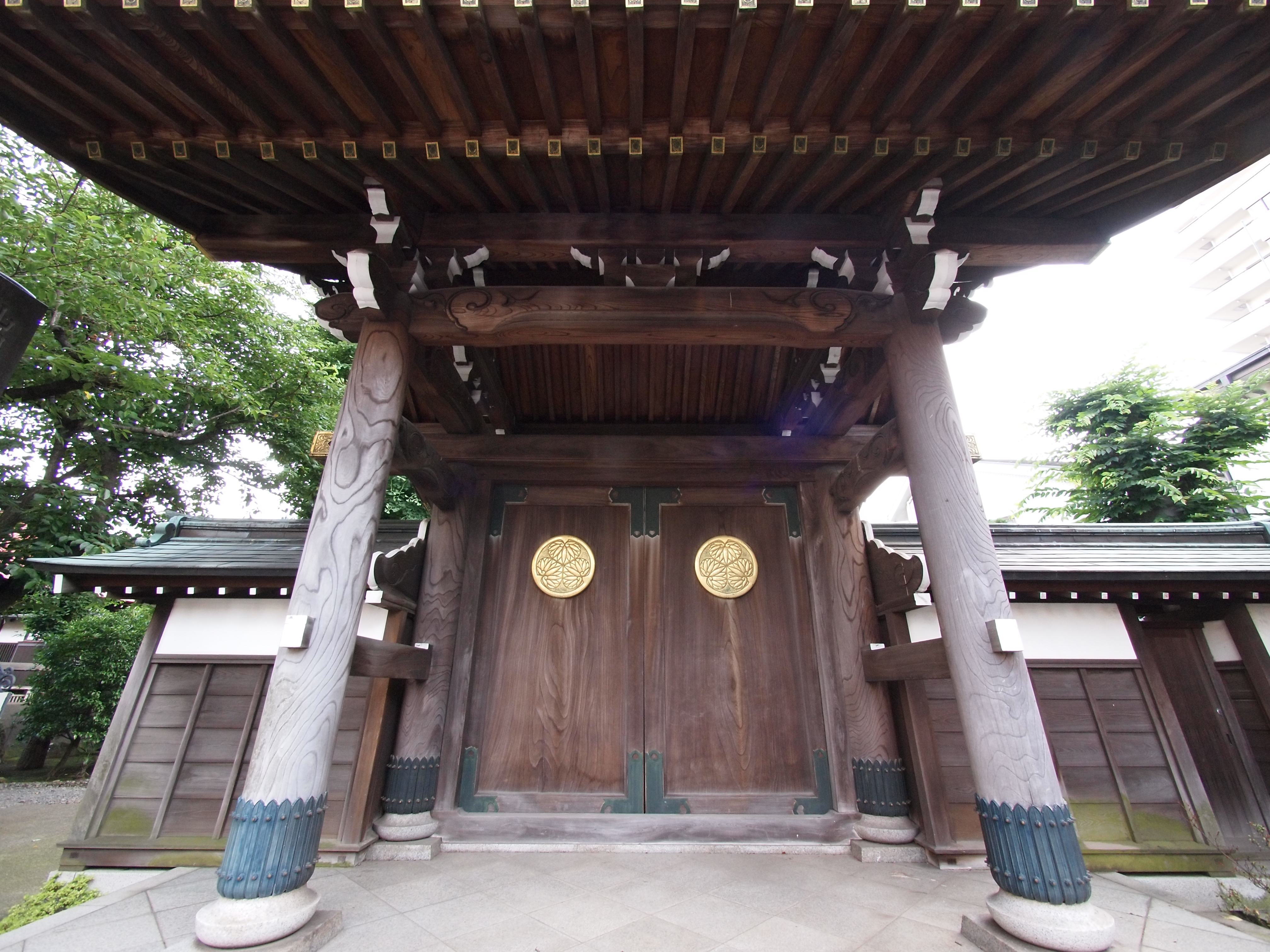 <b>E-P1 / LUMIX G VARIO 7-14mm F4 ASPH. / 4,032×3,024 / 1/80秒 / F5.6 / -0.7EV / ISO800 / 絞り優先AE / WB:オート / 7mm / 仕上がり：NATURAL</b>