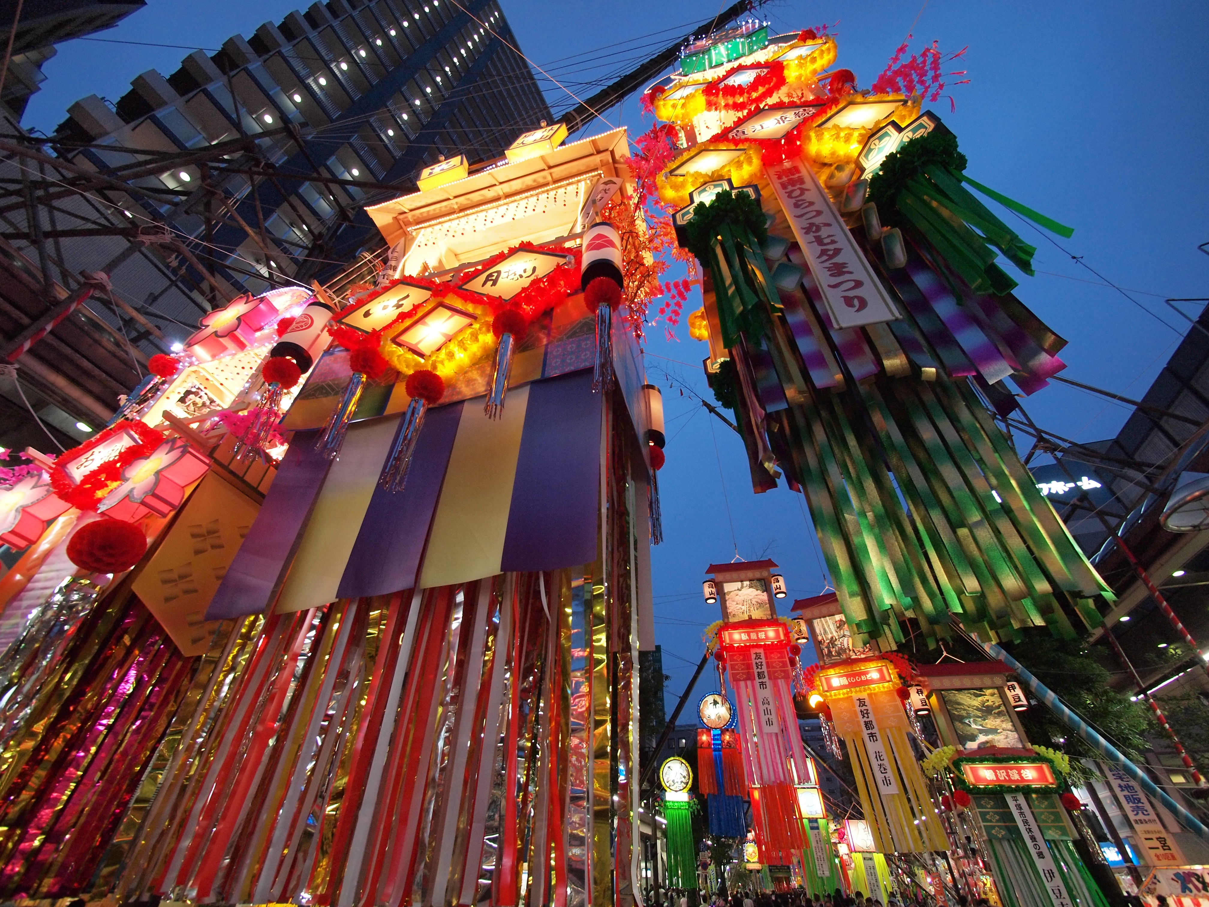 <b>E-P1 / LUMIX G VARIO 7-14mm F4 ASPH. / 4,032×3,024 / 1/15秒 / F4.5 / -0.3EV / ISO640 / 絞り優先AE / WB:オート / 7mm / 仕上がり：NATURAL</b>