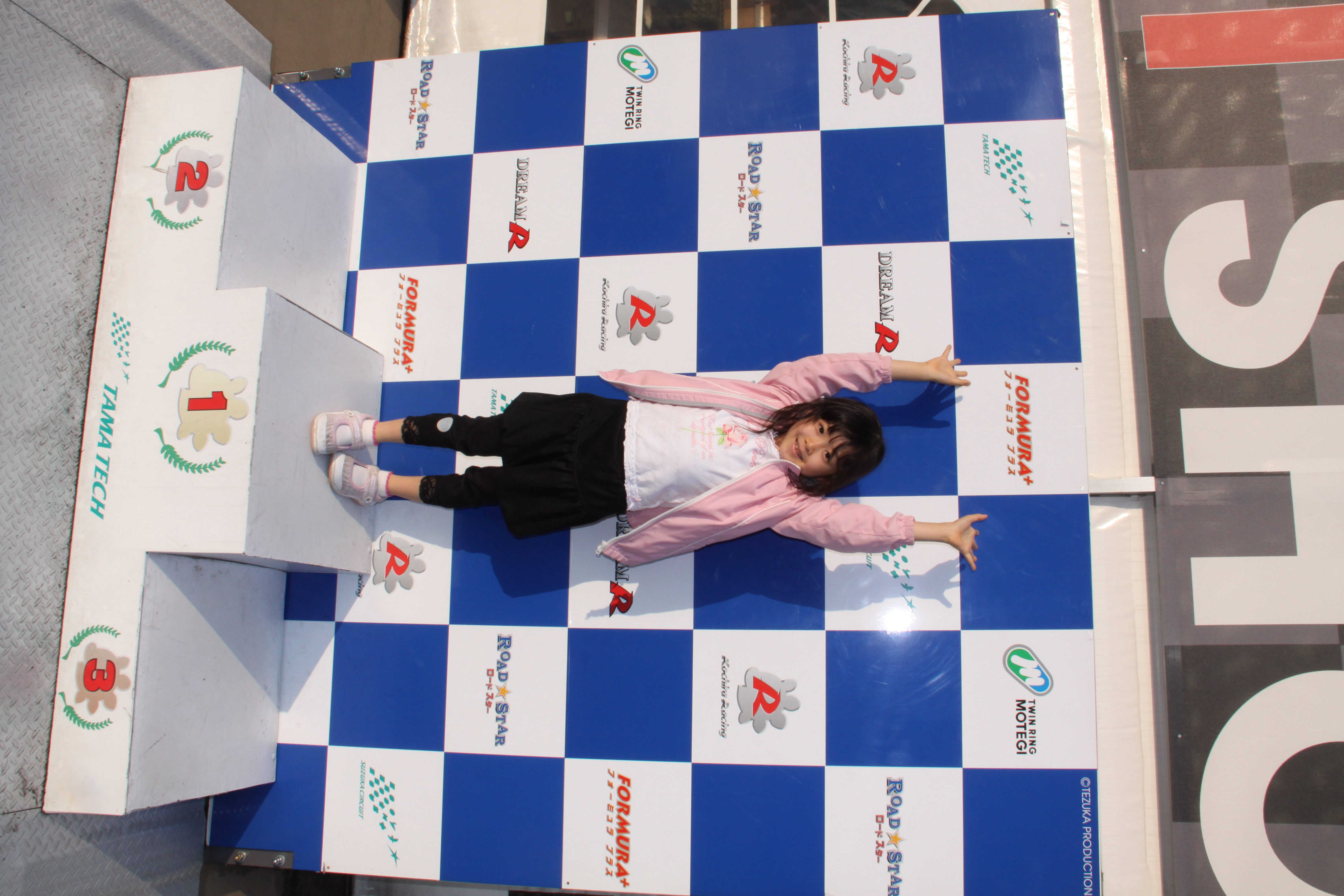 <b>EOS 50D / EF-S 18-200mm F3.5-5.6 IS / 約5.1MB / 3,168×4,752 / 1/250秒 / F20 / 0EV / ISO400 / WB:オート / 18mm</b>