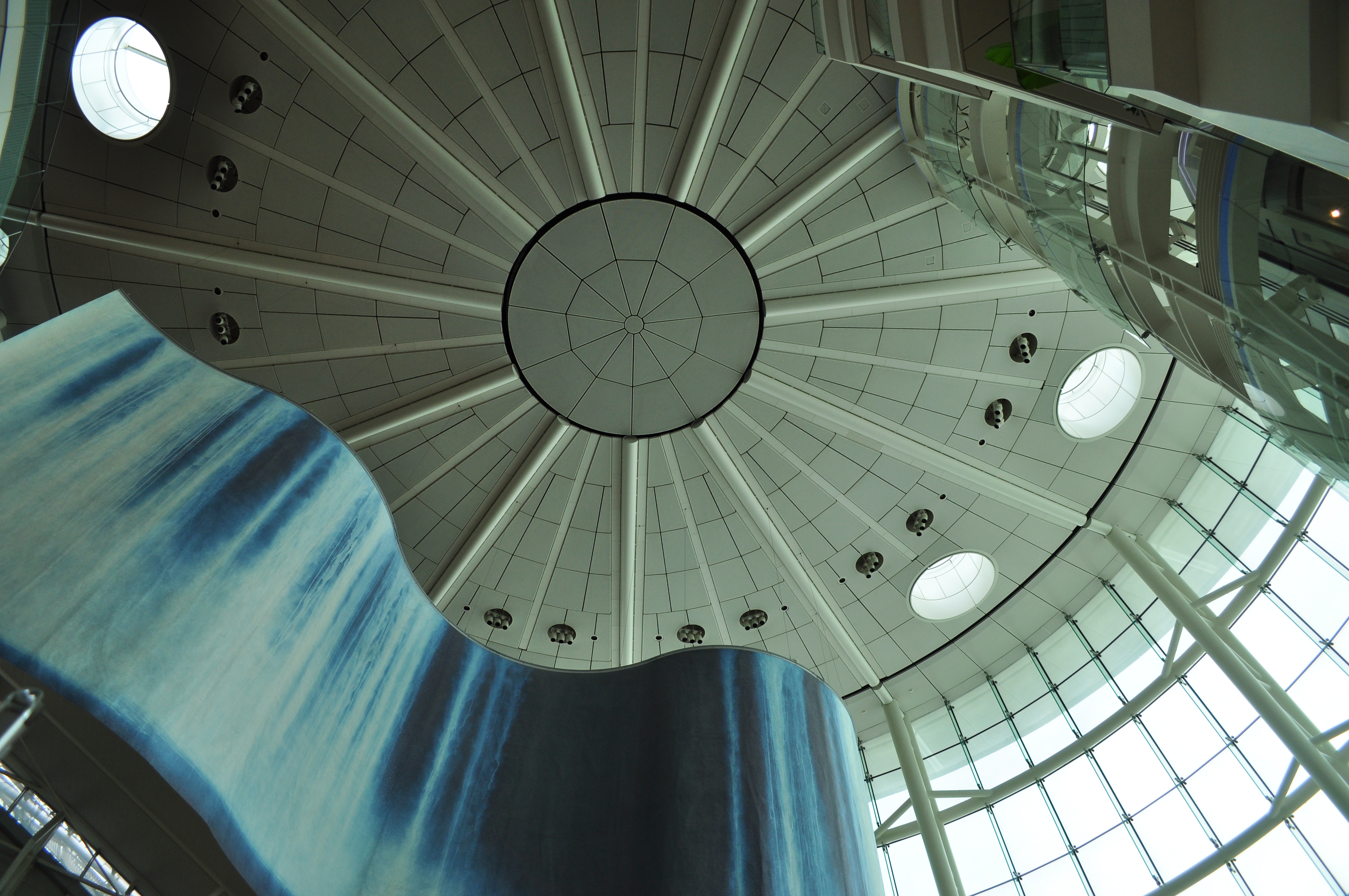 <b>D90 / NH-WM75+AF-S DX NIKKOR 18-55mm F3.5-5.6 G VR / 約5.5MB / 4,288×2,848 / 1/200秒 / F5.6 / 0EV / ISO200 / WB:オート / 18mm（20mm相当）<small><b></b></small></b>