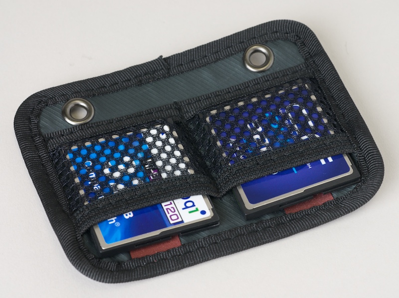 <b>CF用カードホルダー</b>