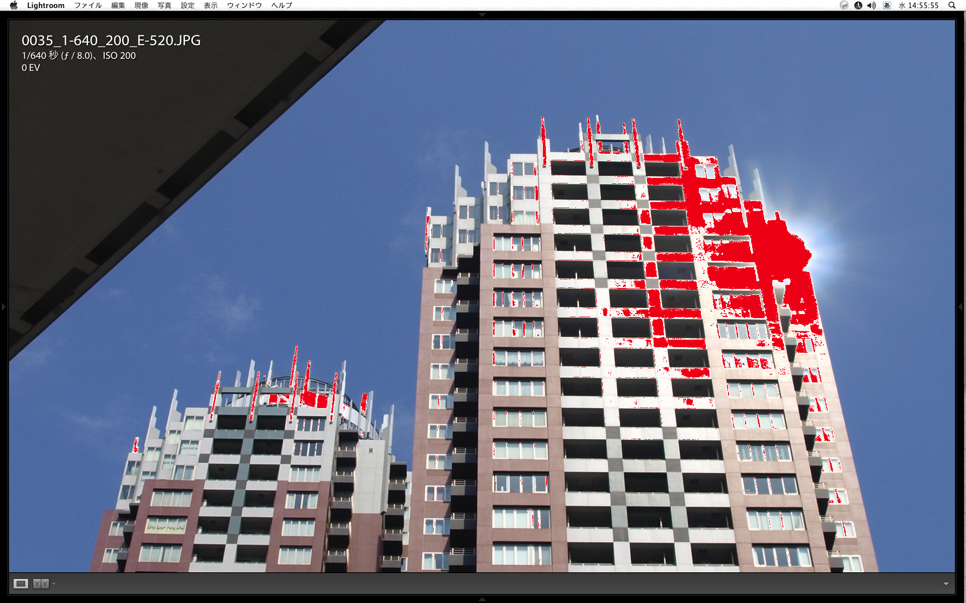 <b>Lightroomでの白とび警告表示</b>