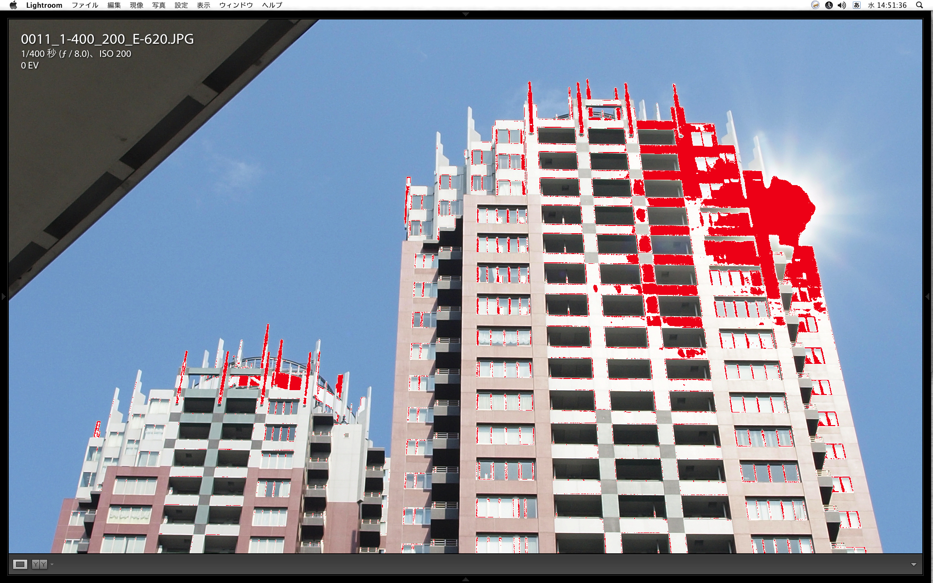 <b>Lightroomでの白とび警告表示</b>