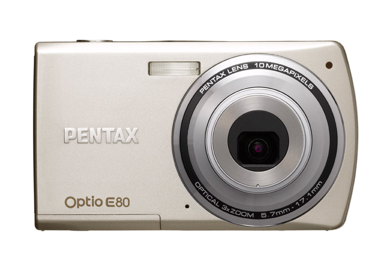 <b>Optio E80（正面）</b>