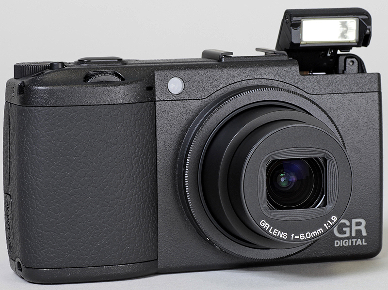 <b>ストロボをポップアップしたところ</b>