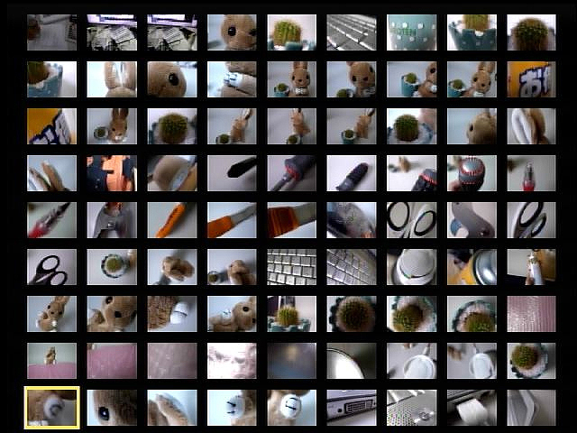 <b>一度に81コマを閲覧できる「マイクロサムネイル表示」も新搭載</b>