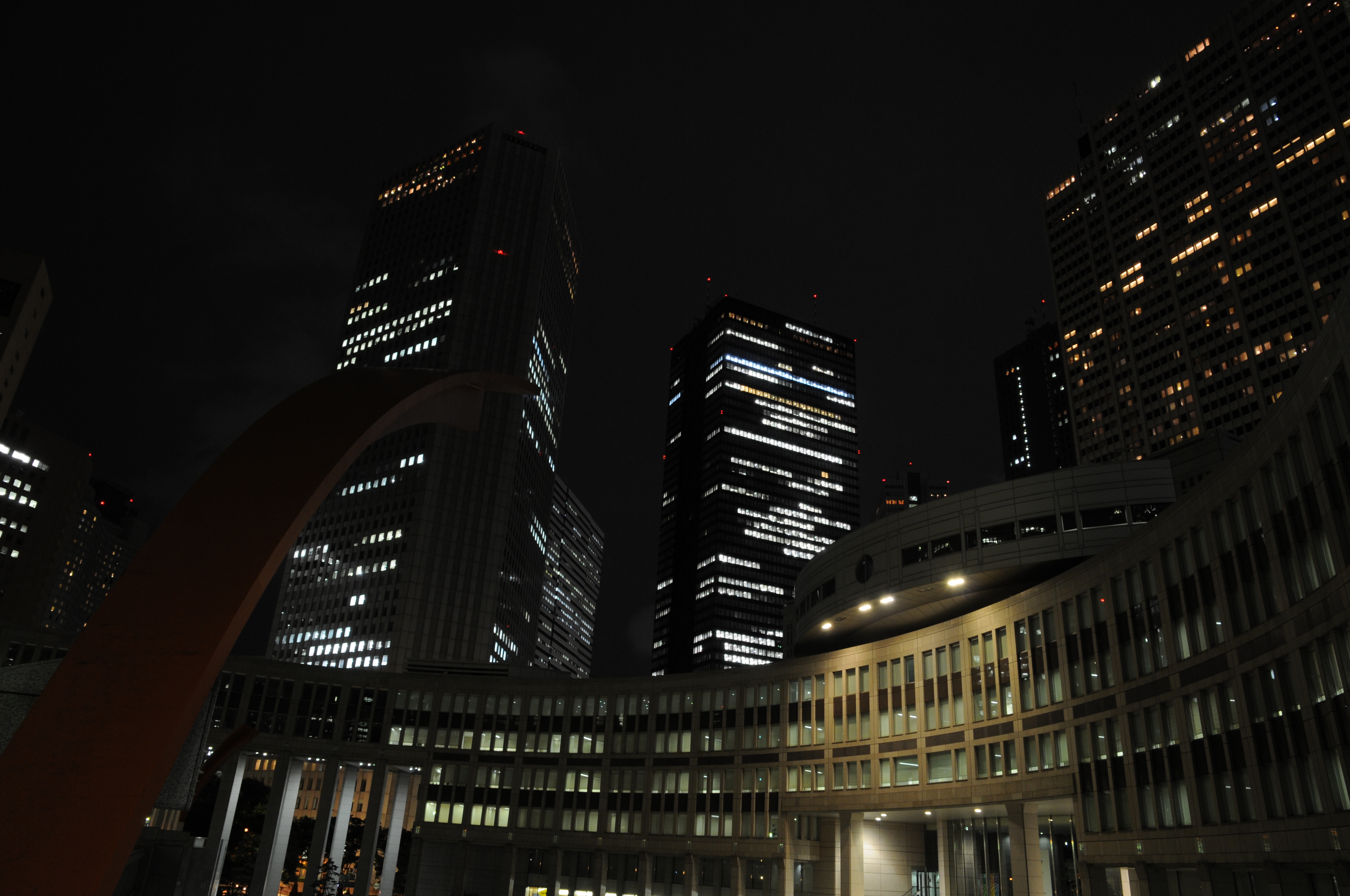 <b>D300S / AF-S DX NIKKOR 16-85mm F3.5-5.6 G ED VR / 約4.3MB / 4,288×2,848 / 1/1.3秒 / F8 / 0EV / ISO400 / WB:オート / 16mm</b>