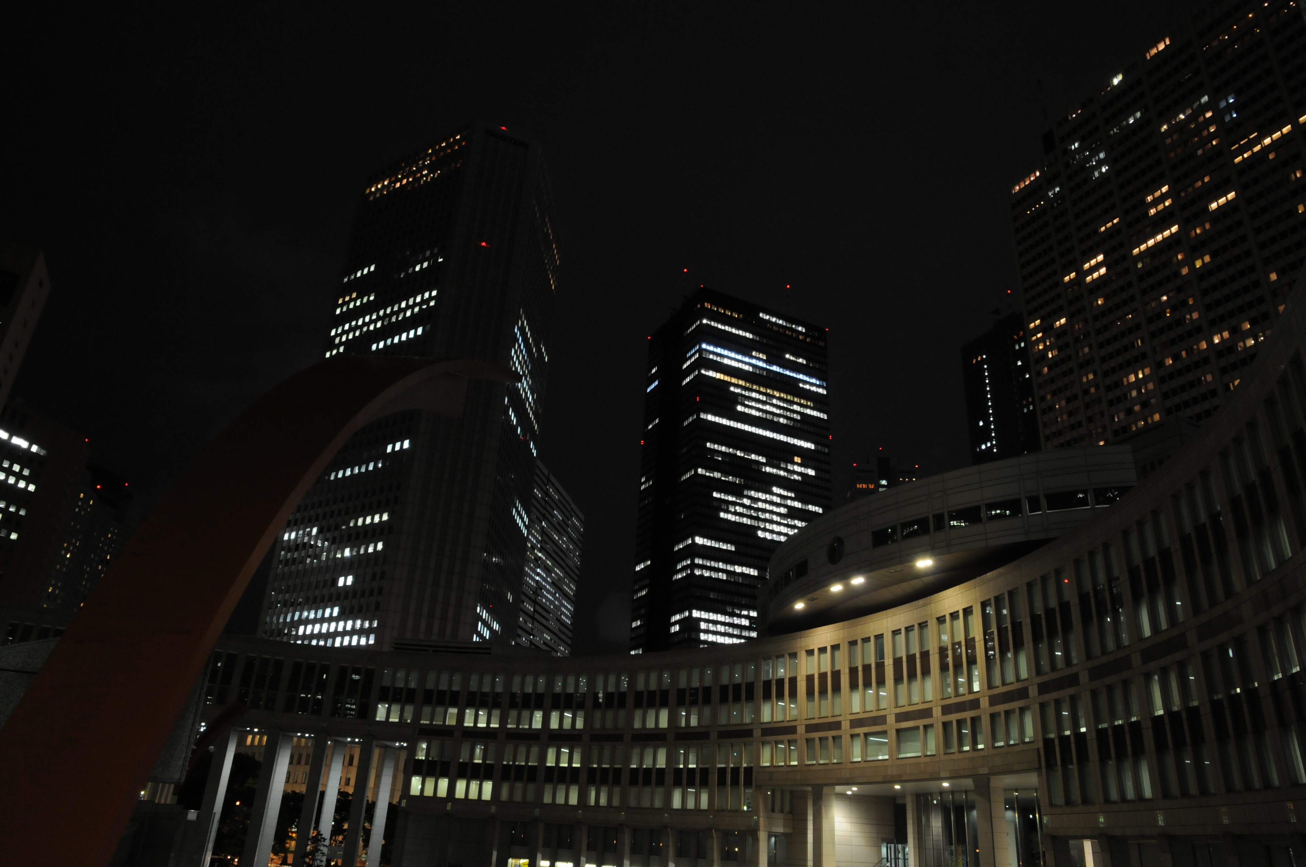 <b>D300S / AF-S DX NIKKOR 16-85mm F3.5-5.6 G ED VR / 約3.9MB / 4,288×2,848 / 1/2.5秒 / F8 / 0EV / ISO800 / WB:オート / 16mm</b>